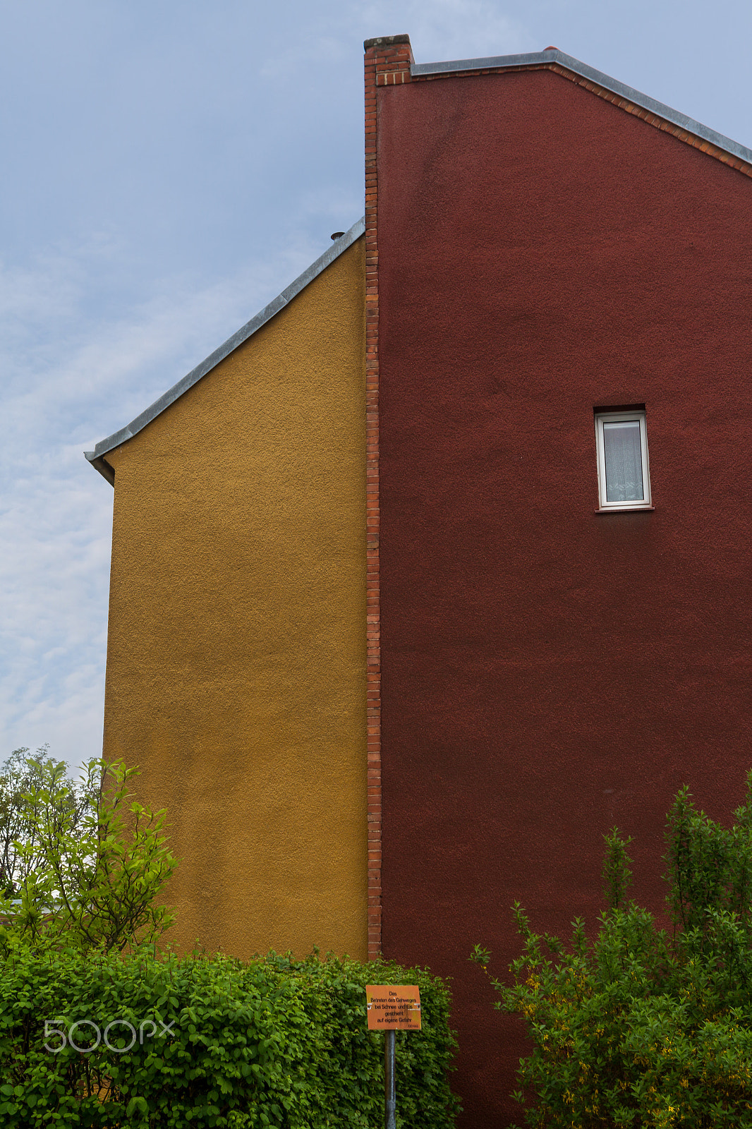 Canon EOS 60D + Canon EF 24-70mm F2.8L USM sample photo. Hufeisensiedlung, a modern housing world heritage photography