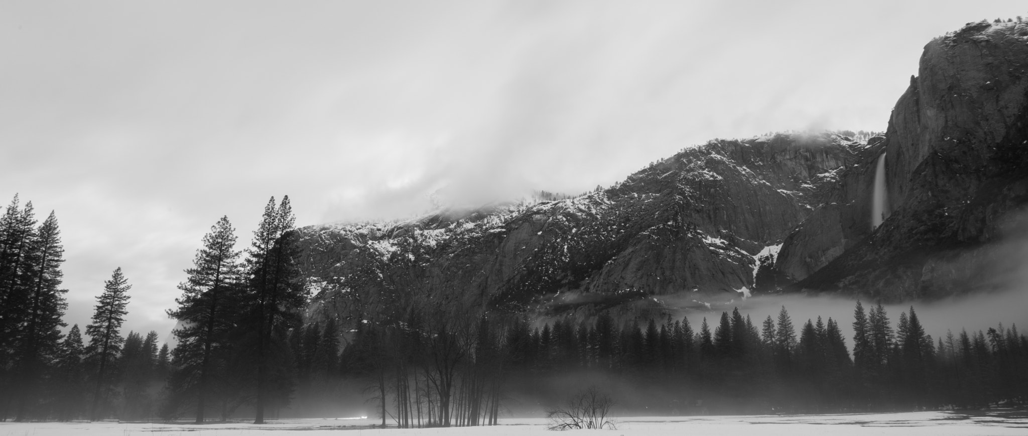 Sony a7 + Sony Vario Tessar T* FE 24-70mm F4 ZA OSS sample photo. Ahwahnee  meadow photography