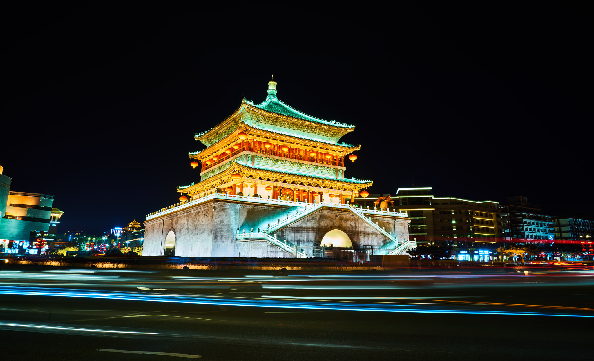 ZEISS Batis 25mm F2 sample photo. 夜晚的钟楼 photography