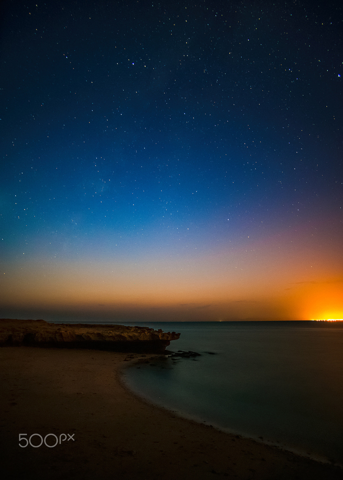 Canon EOS 6D + Tamron AF 19-35mm f/3.5-4.5 sample photo. Night in the island photography