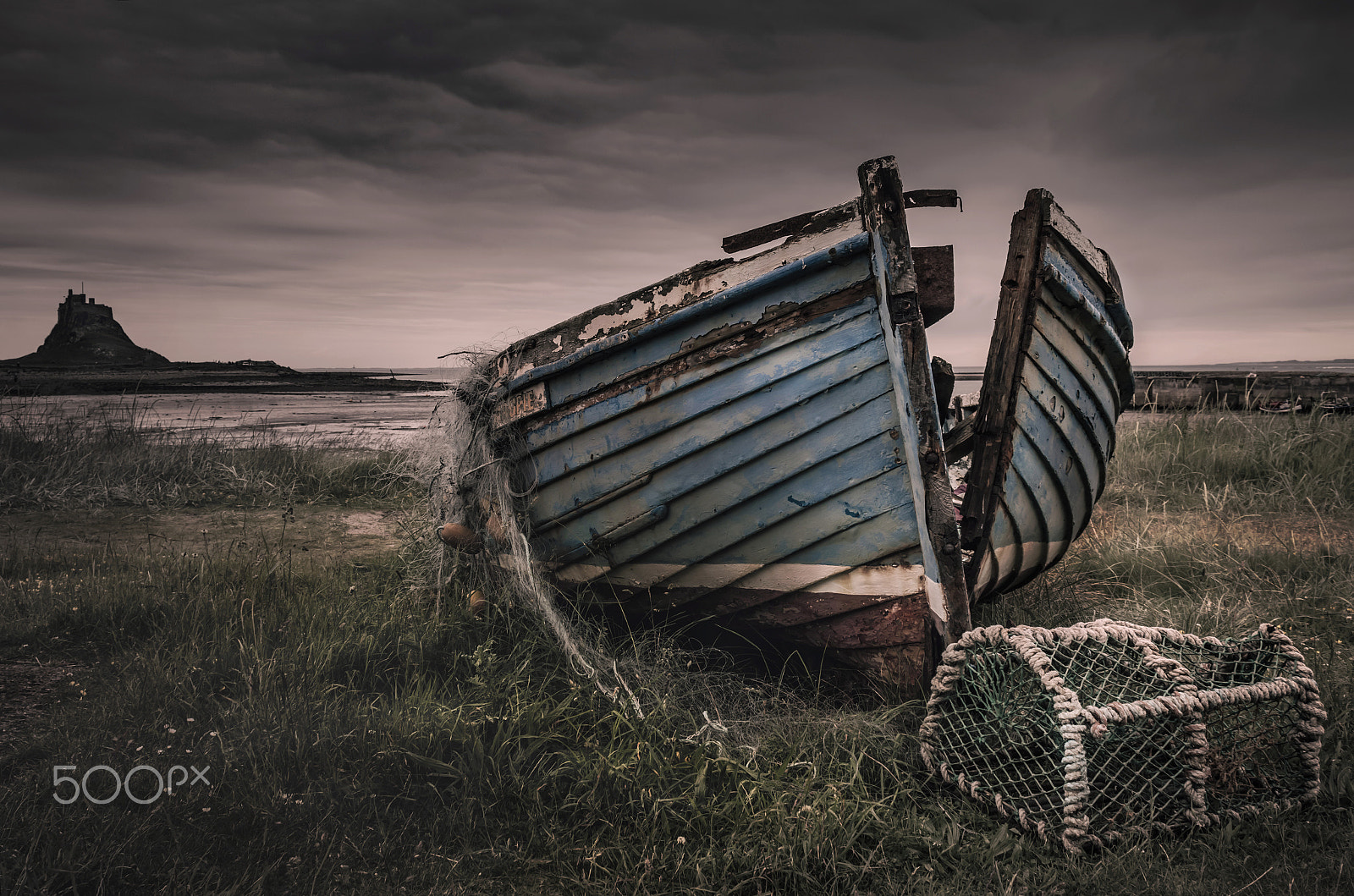 Canon EF-S 18-55mm F3.5-5.6 IS sample photo. Lindisfarne hulk photography