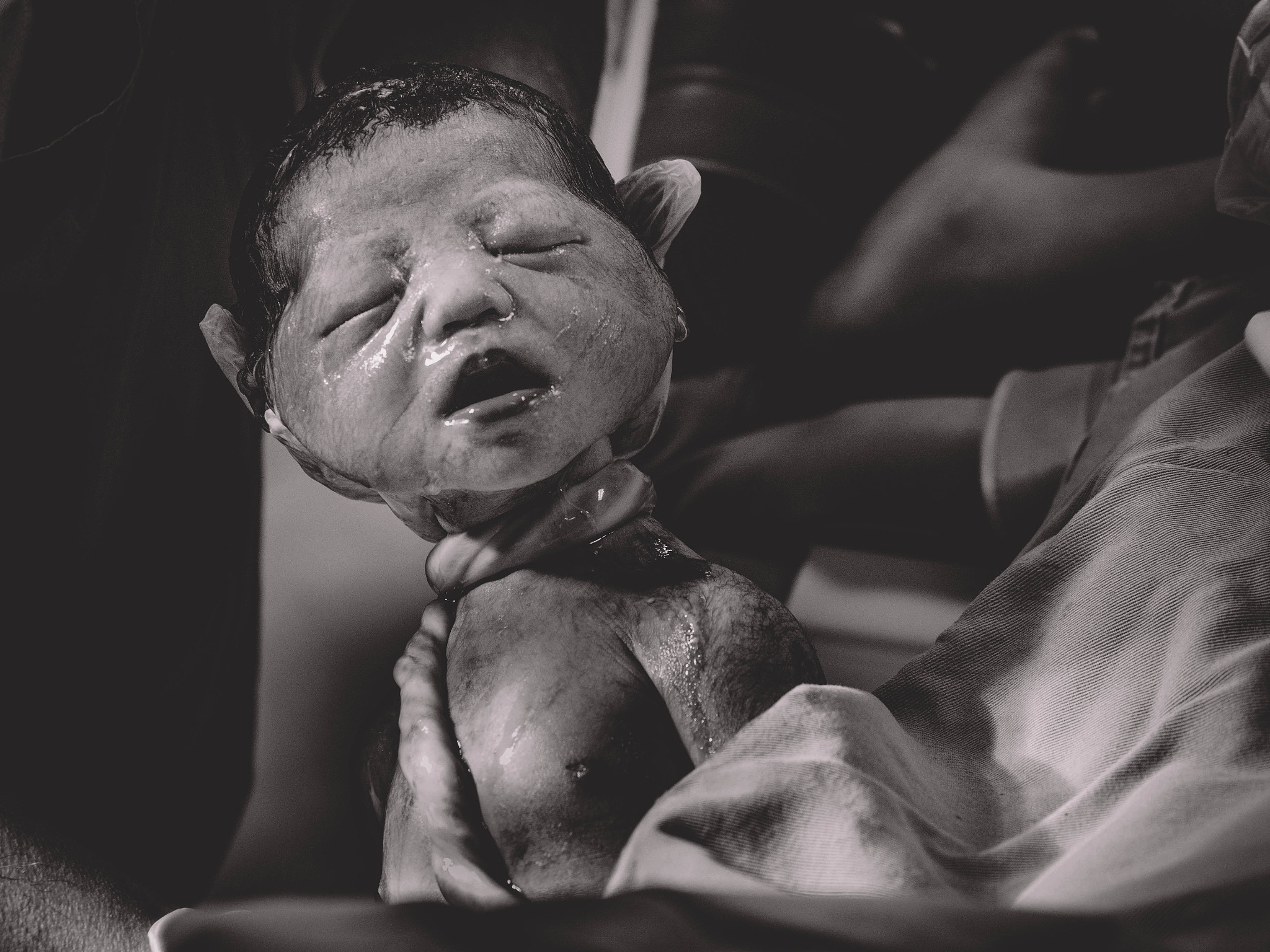 Olympus PEN E-P5 sample photo. Birth photography