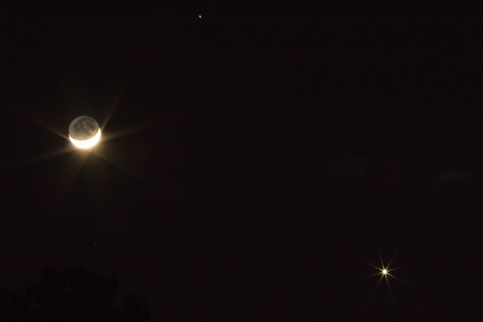 Canon EF 70-200mm F2.8L USM sample photo. Simple night sky photography