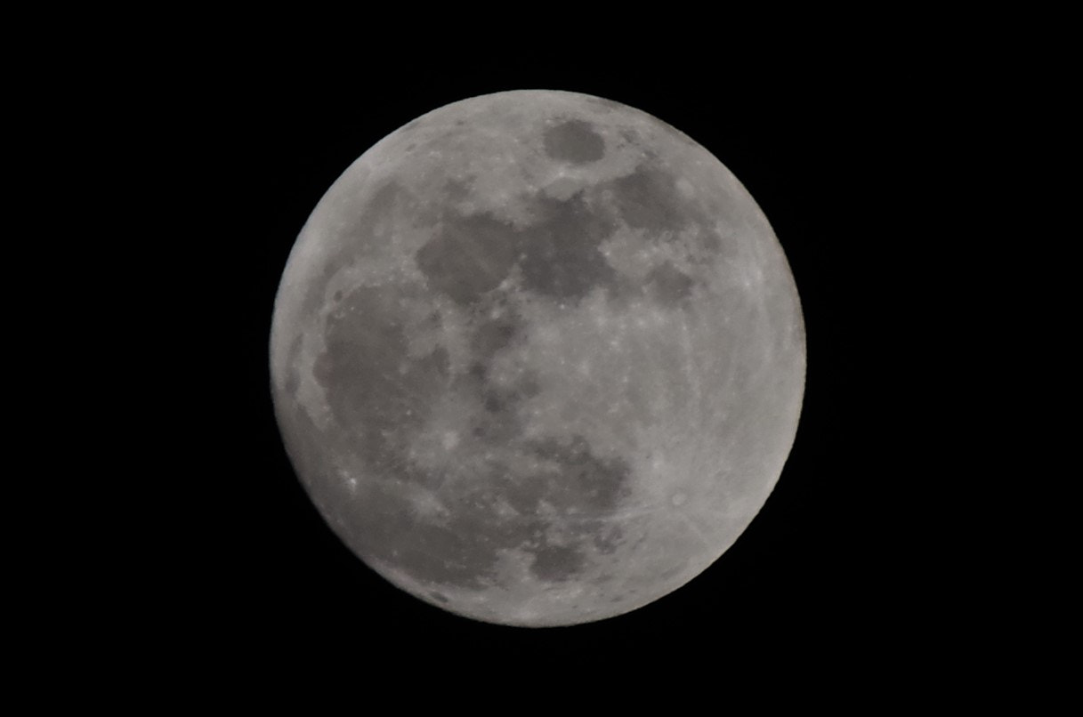 Pentax K-S1 sample photo. Moon photography
