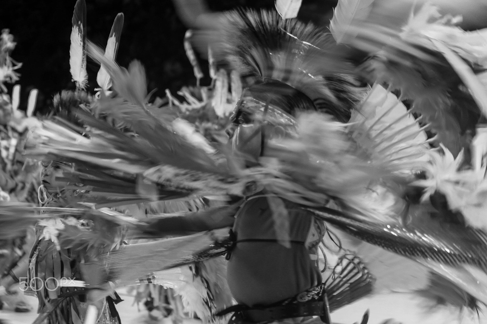 Canon EF-S 55-250mm F4-5.6 IS sample photo. B&w dance photography