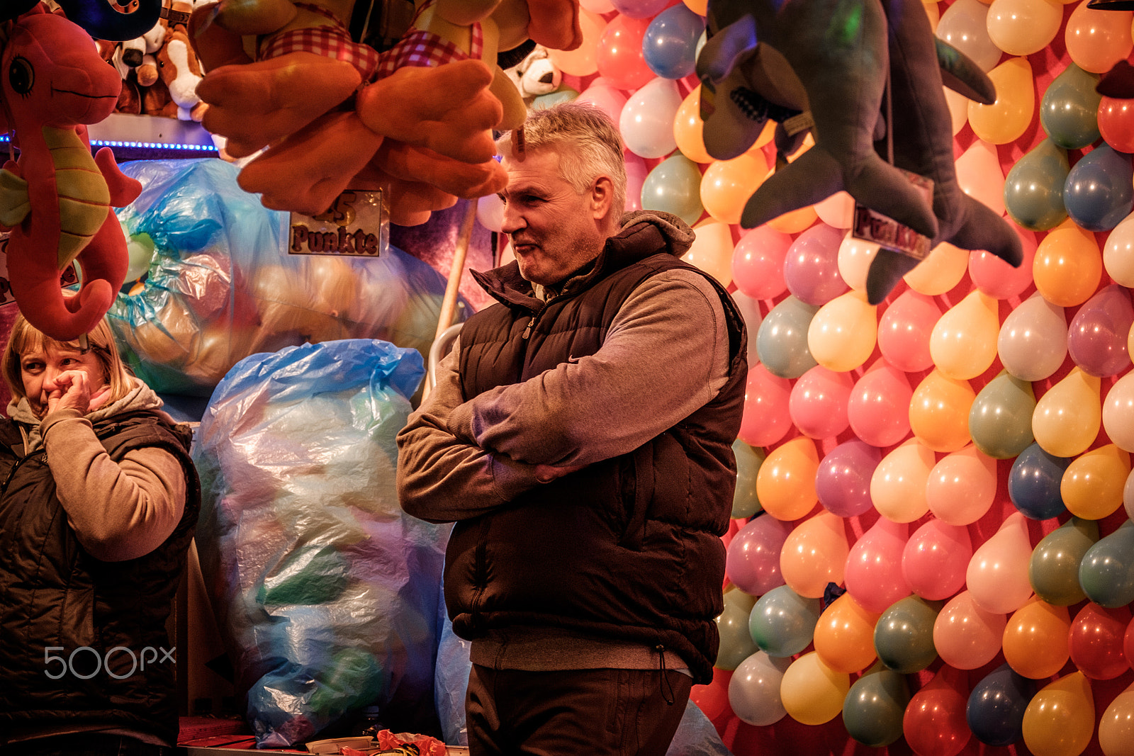 Fujifilm X-E2S + Fujifilm XF 55-200mm F3.5-4.8 R LM OIS sample photo. Cary grant mit ballons photography