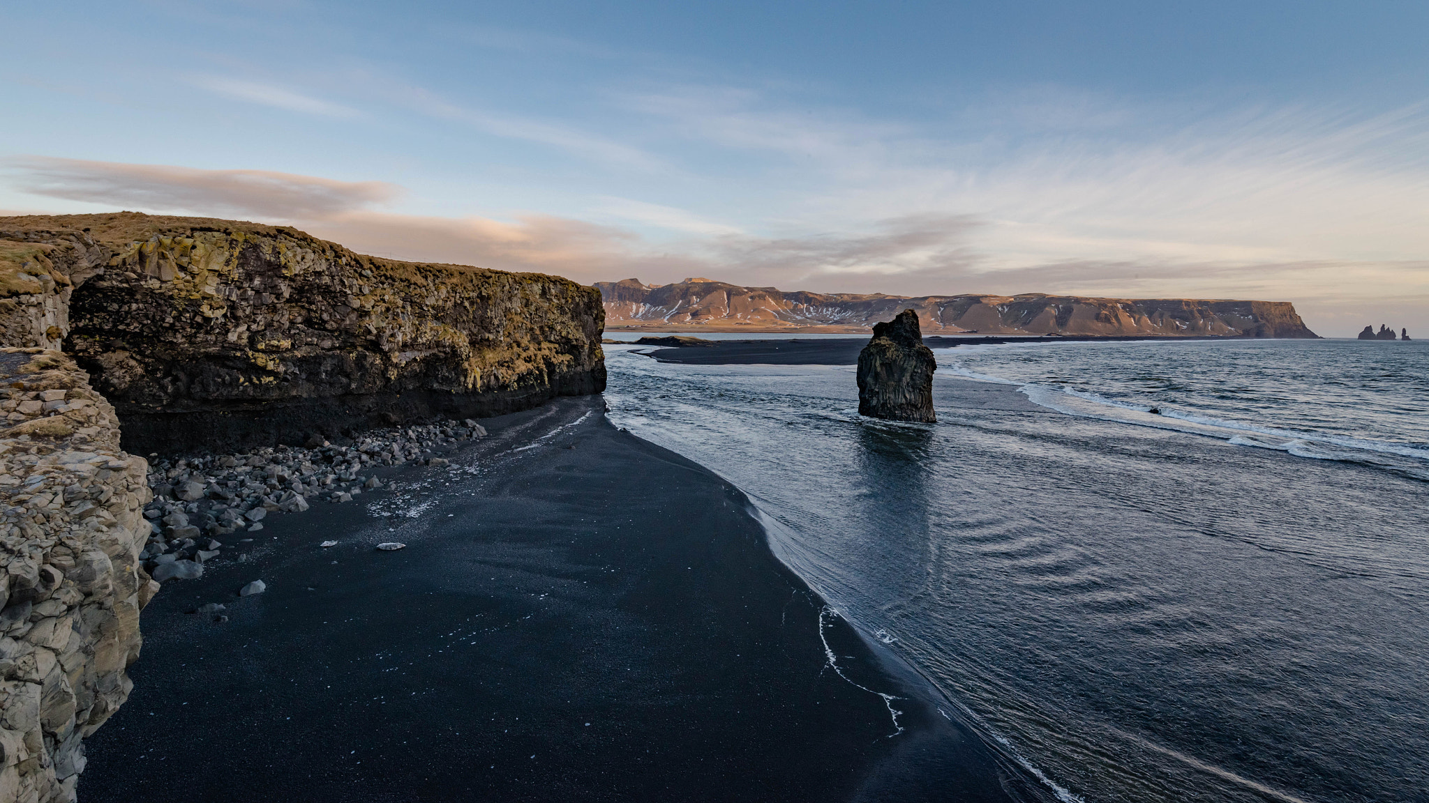 Nikon D800 sample photo. Shore line near vik iceland photography