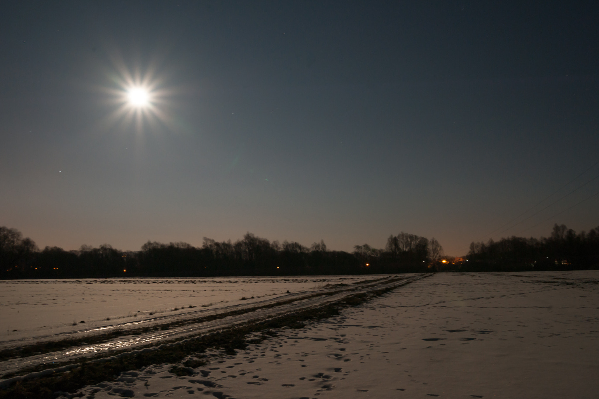 Nikon D700 sample photo. The road to truth photography