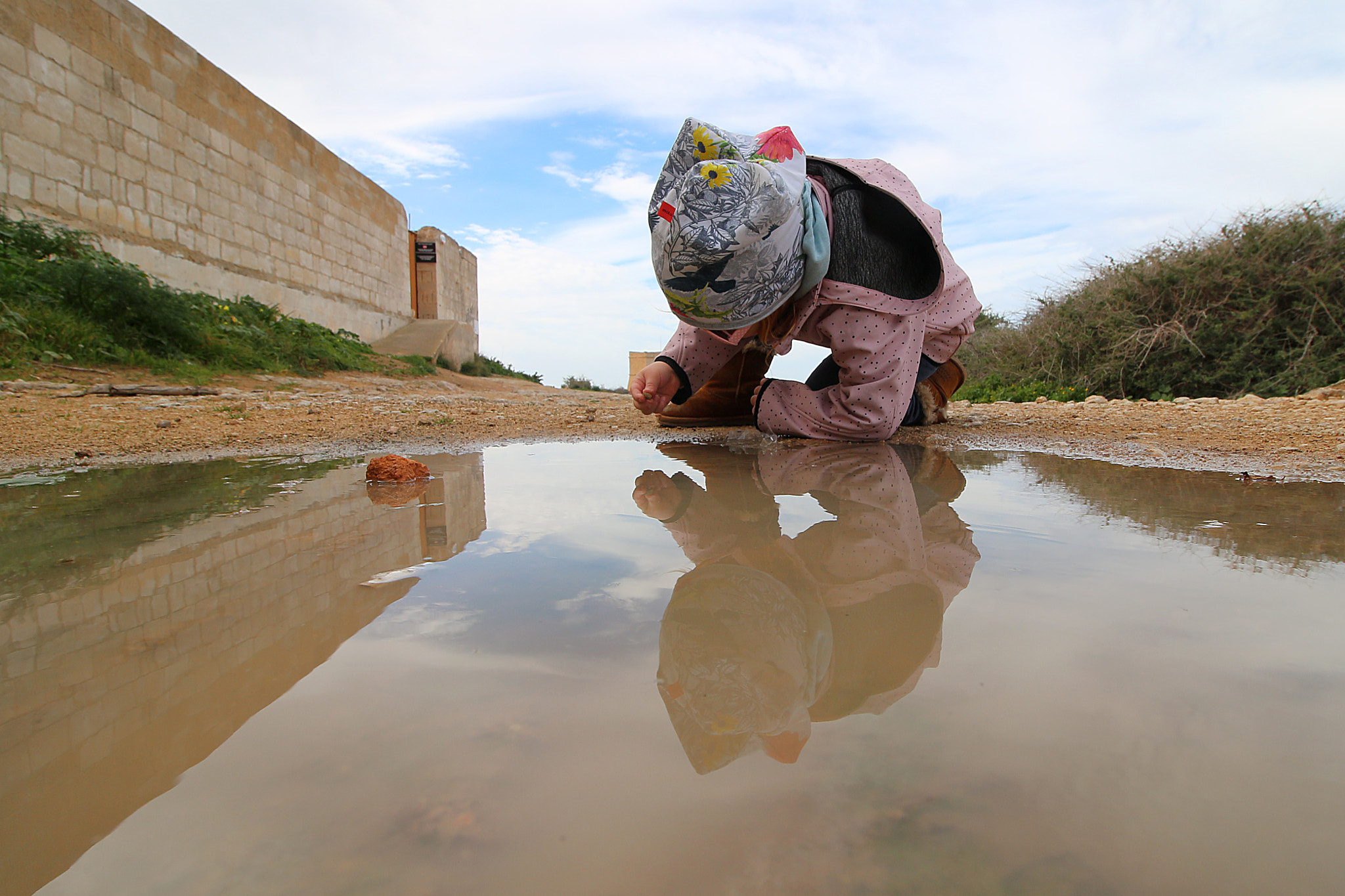 Canon EOS 650D (EOS Rebel T4i / EOS Kiss X6i) sample photo. Puddle photography