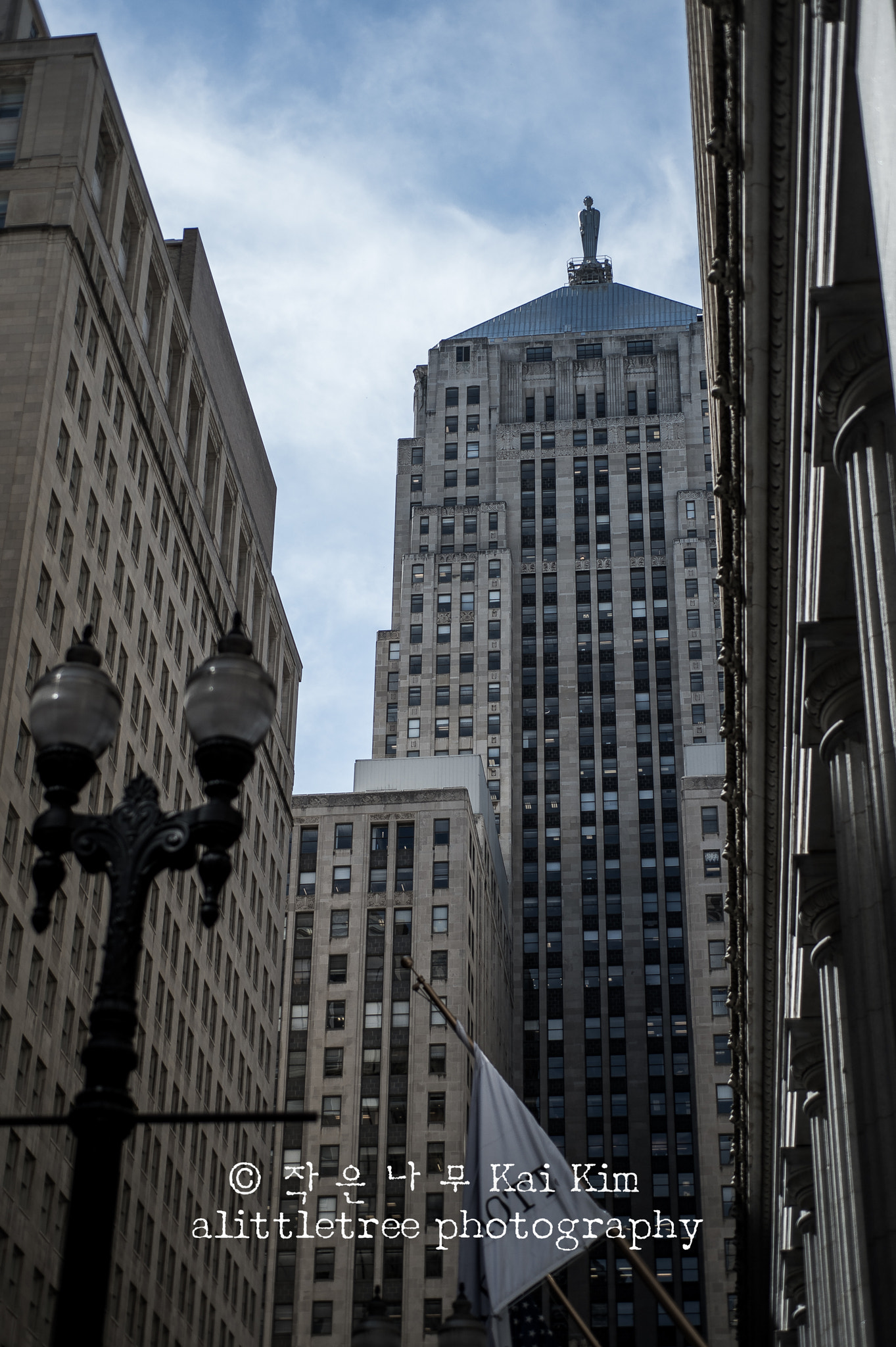Nikon AF Micro-Nikkor 60mm F2.8D sample photo. Chicago board of trade building photography