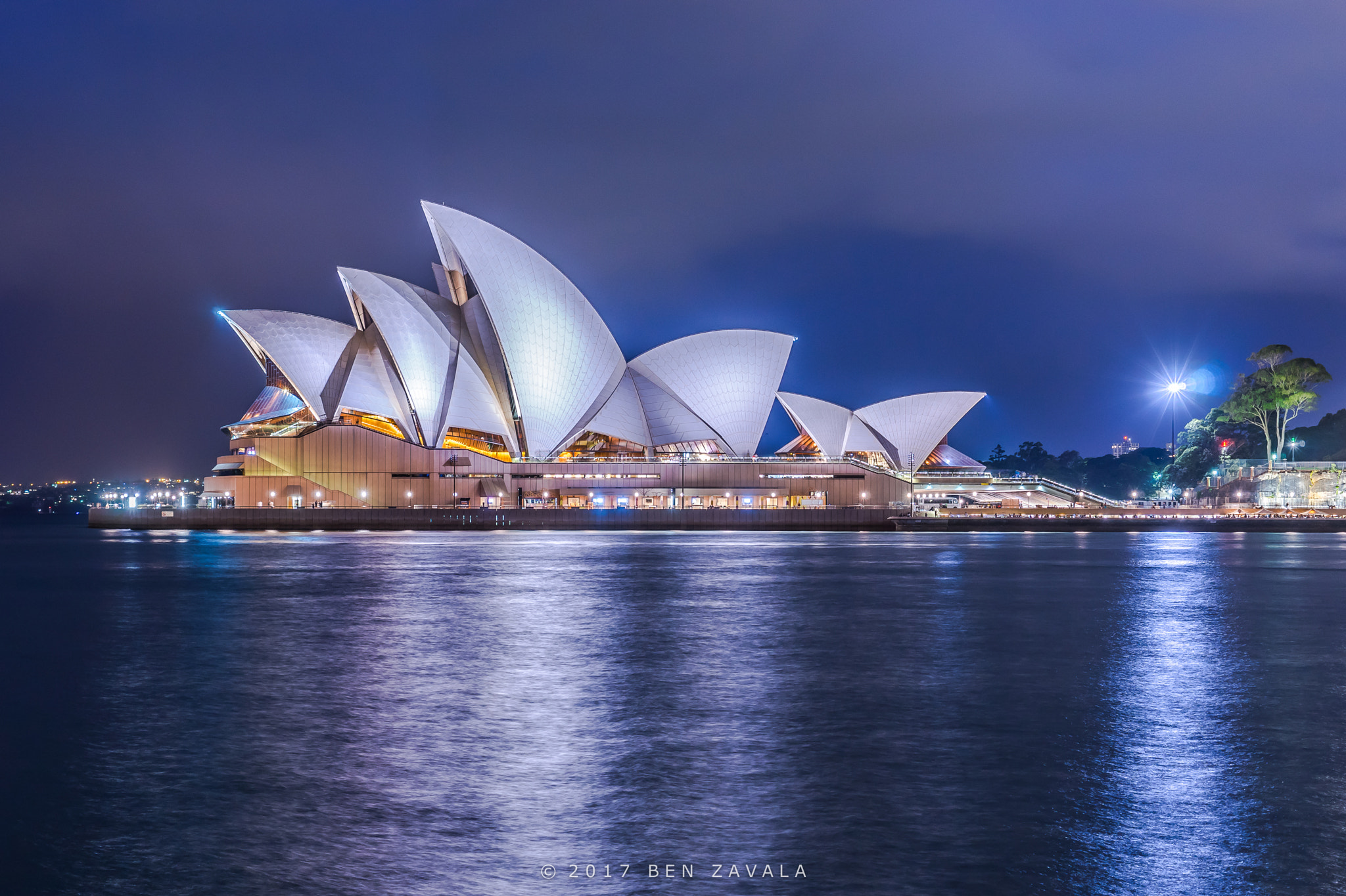 Sony a7 + Sony Vario Tessar T* FE 24-70mm F4 ZA OSS sample photo. Sydney opera house photography