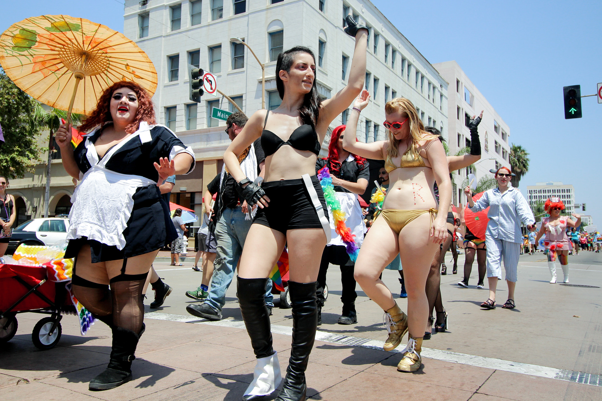 Canon EOS 700D (EOS Rebel T5i / EOS Kiss X7i) sample photo. Orange county pride (california) photography