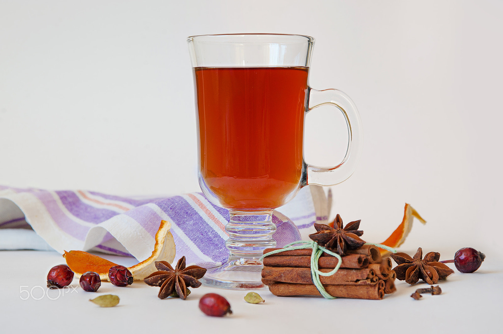 Nikon D700 + Sigma 24-70mm F2.8 EX DG Macro sample photo. Mulled wine with orange, cinnamon sticks, anise on white background. photography