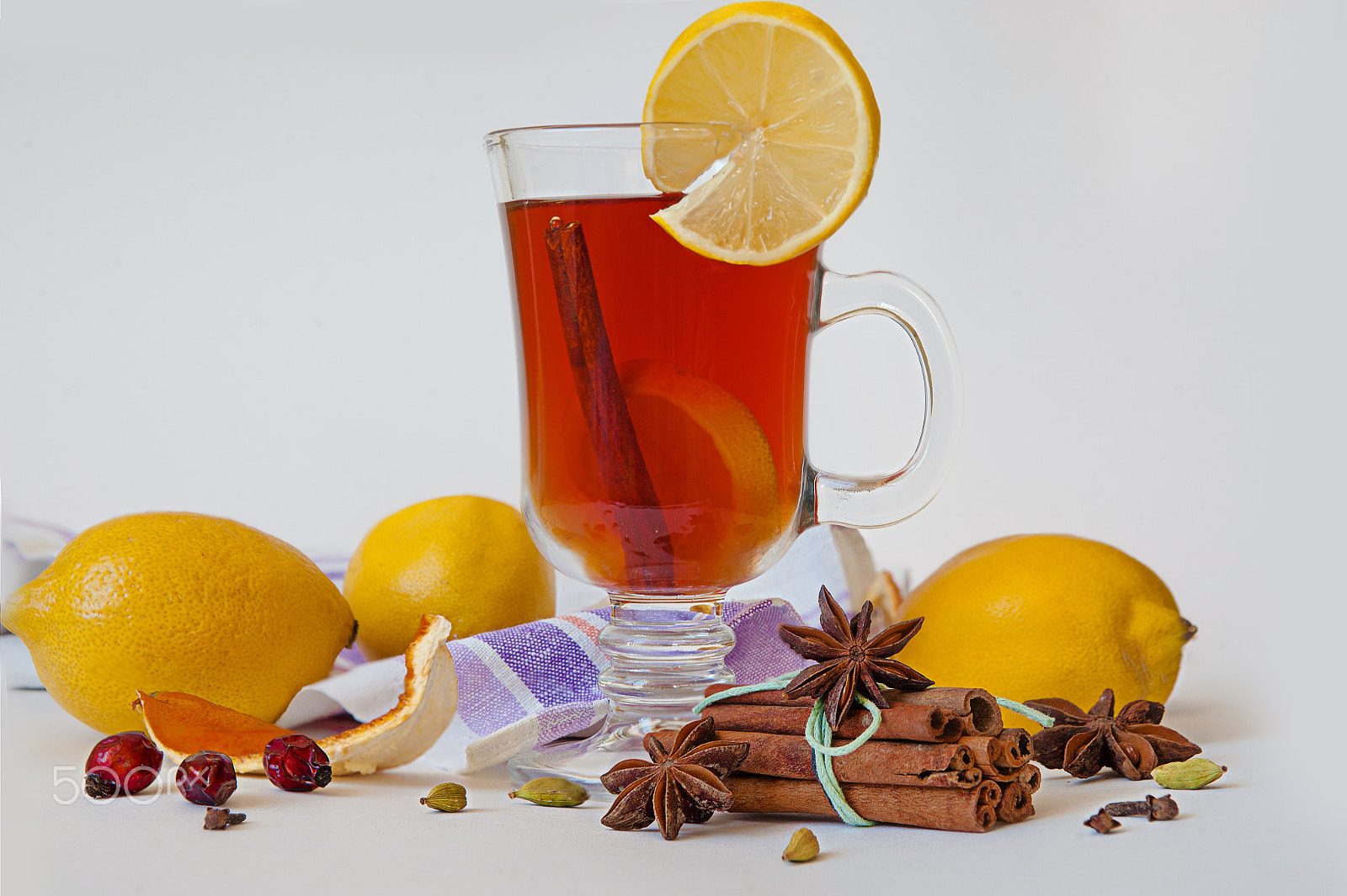 Nikon D700 + Sigma 24-70mm F2.8 EX DG Macro sample photo. Mulled wine in a glass of irish with lemon, cinnamon, cumin decorated photography