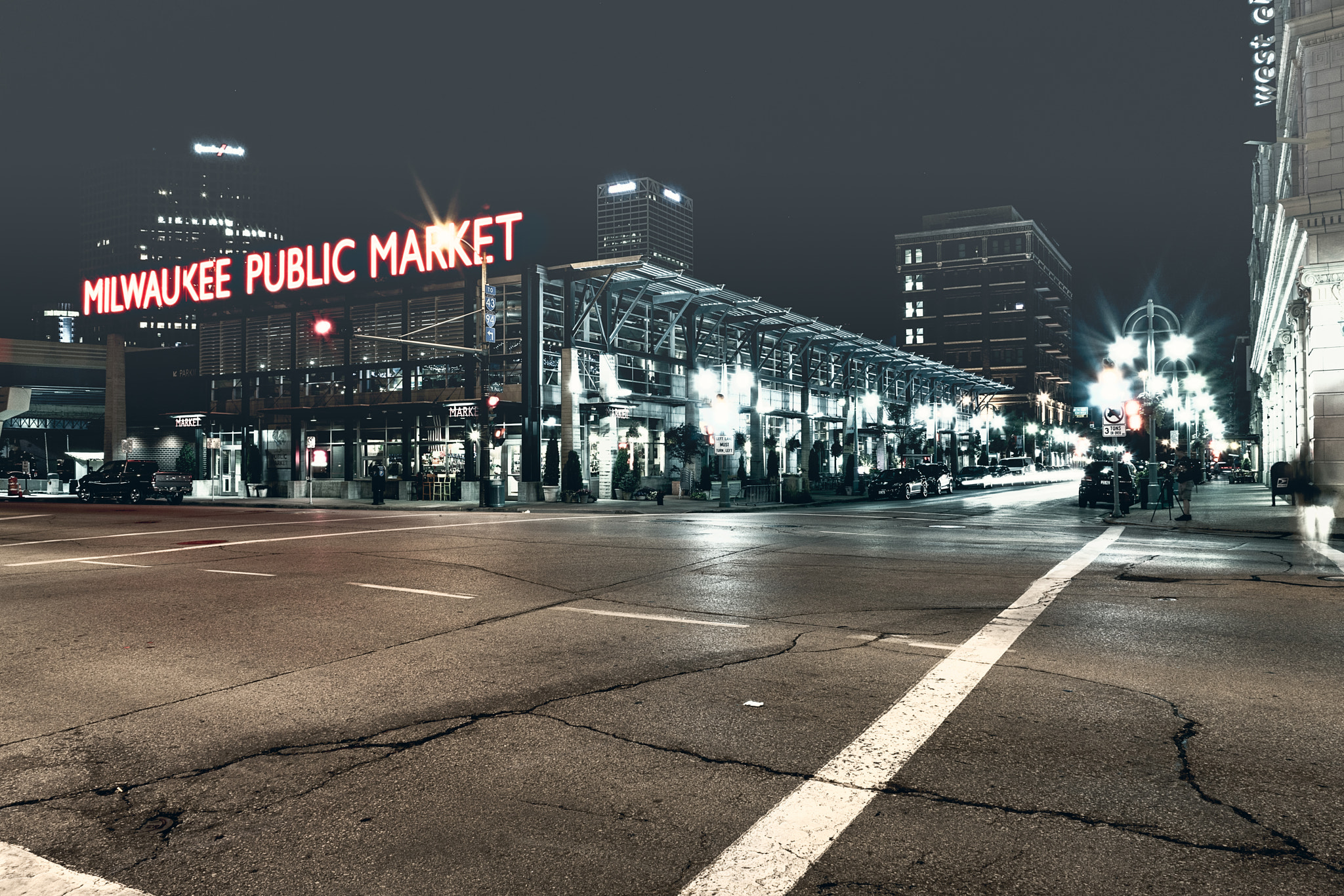 Sony FE 28mm F2 sample photo. Mil town photography