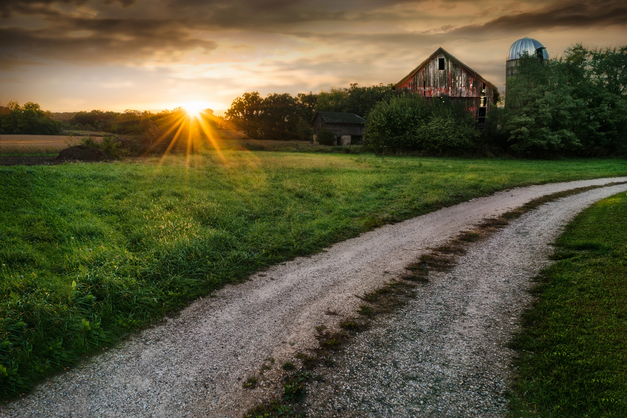 Sony FE 28mm F2 sample photo. Path to setting sun photography