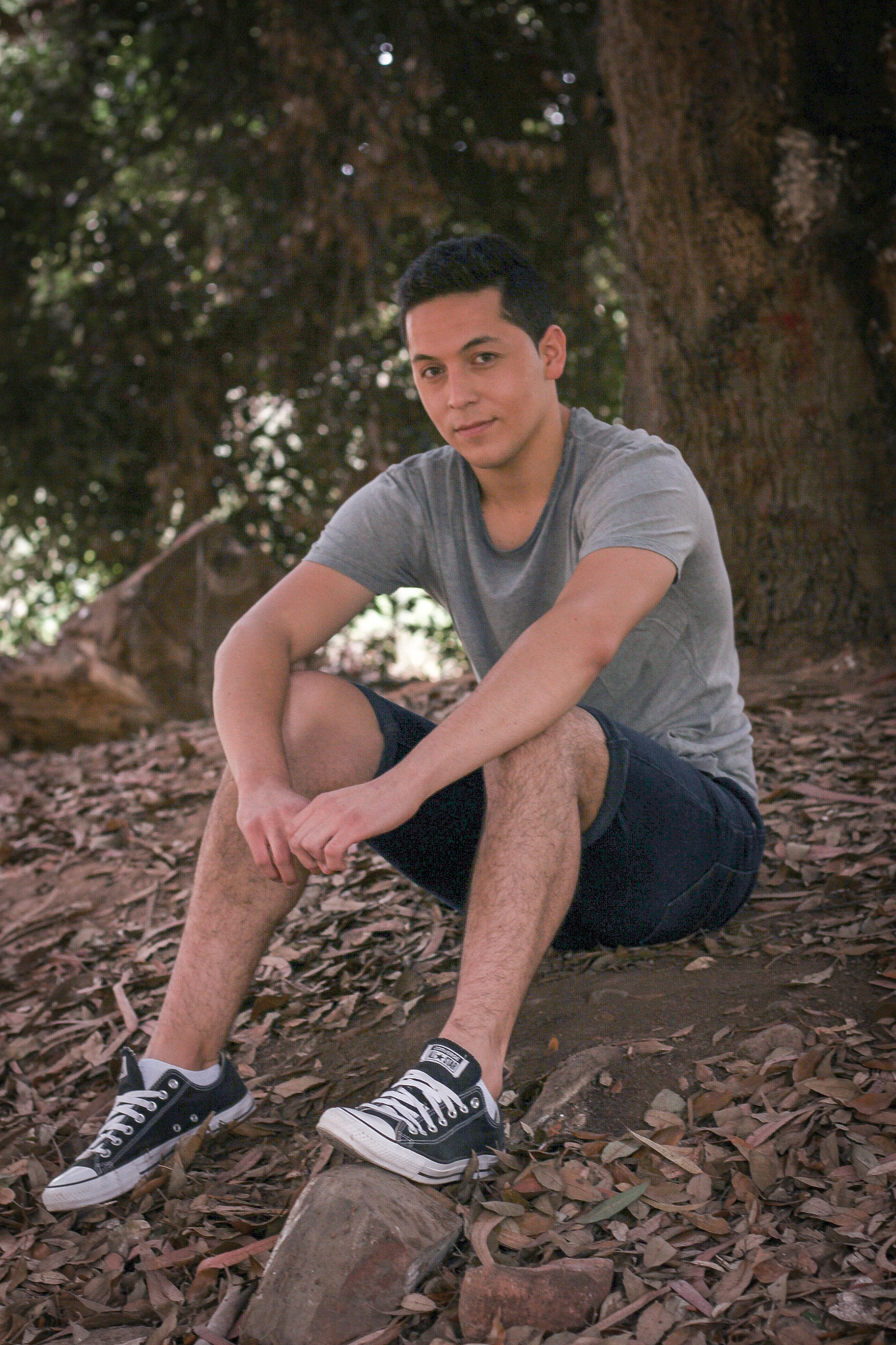 Canon EOS 100D (EOS Rebel SL1 / EOS Kiss X7) sample photo. Man in the forest // hombre en el bosque photography