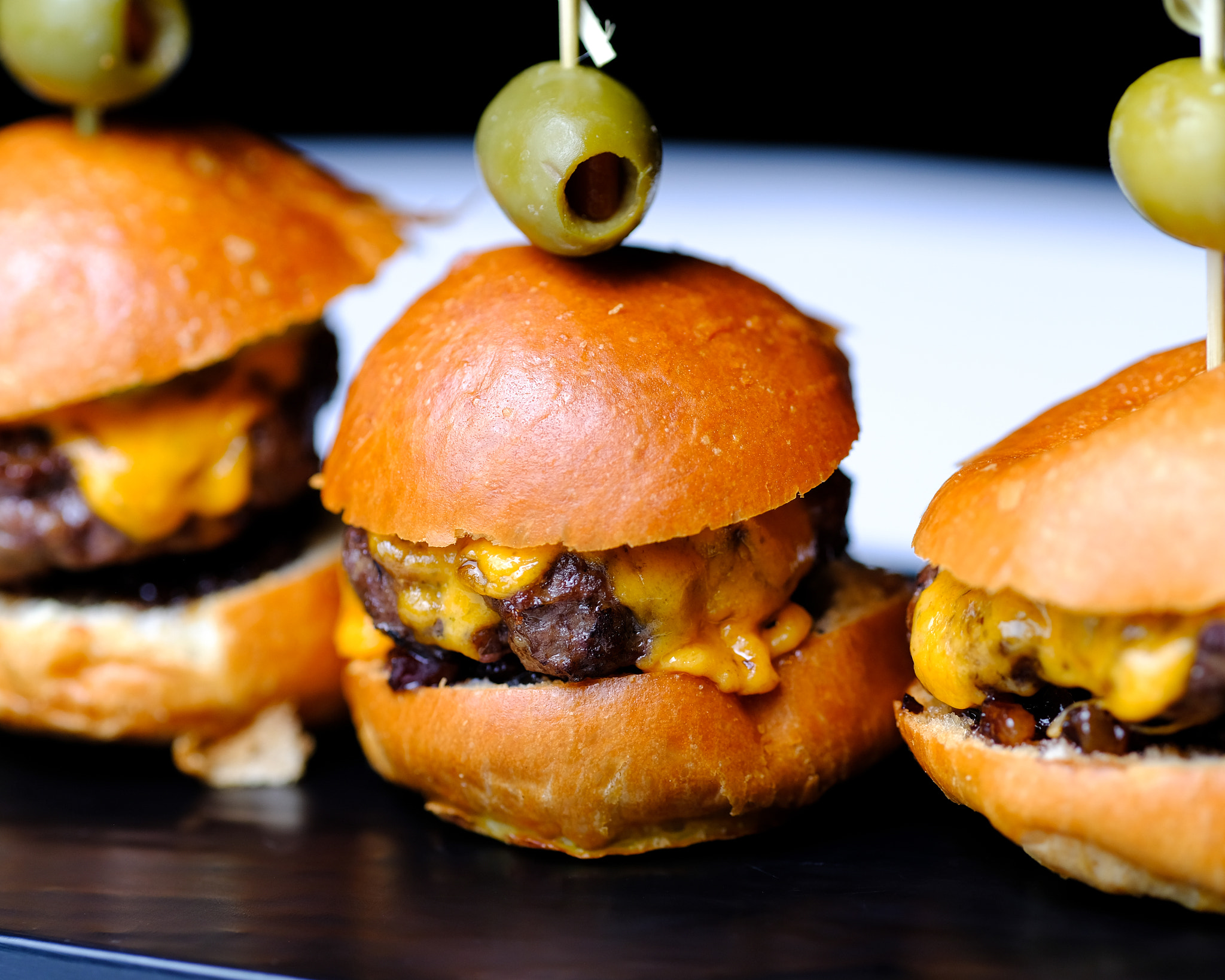 Fujifilm X-Pro2 + Fujifilm XF 90mm F2 R LM WR sample photo. Mini all beef burger photography