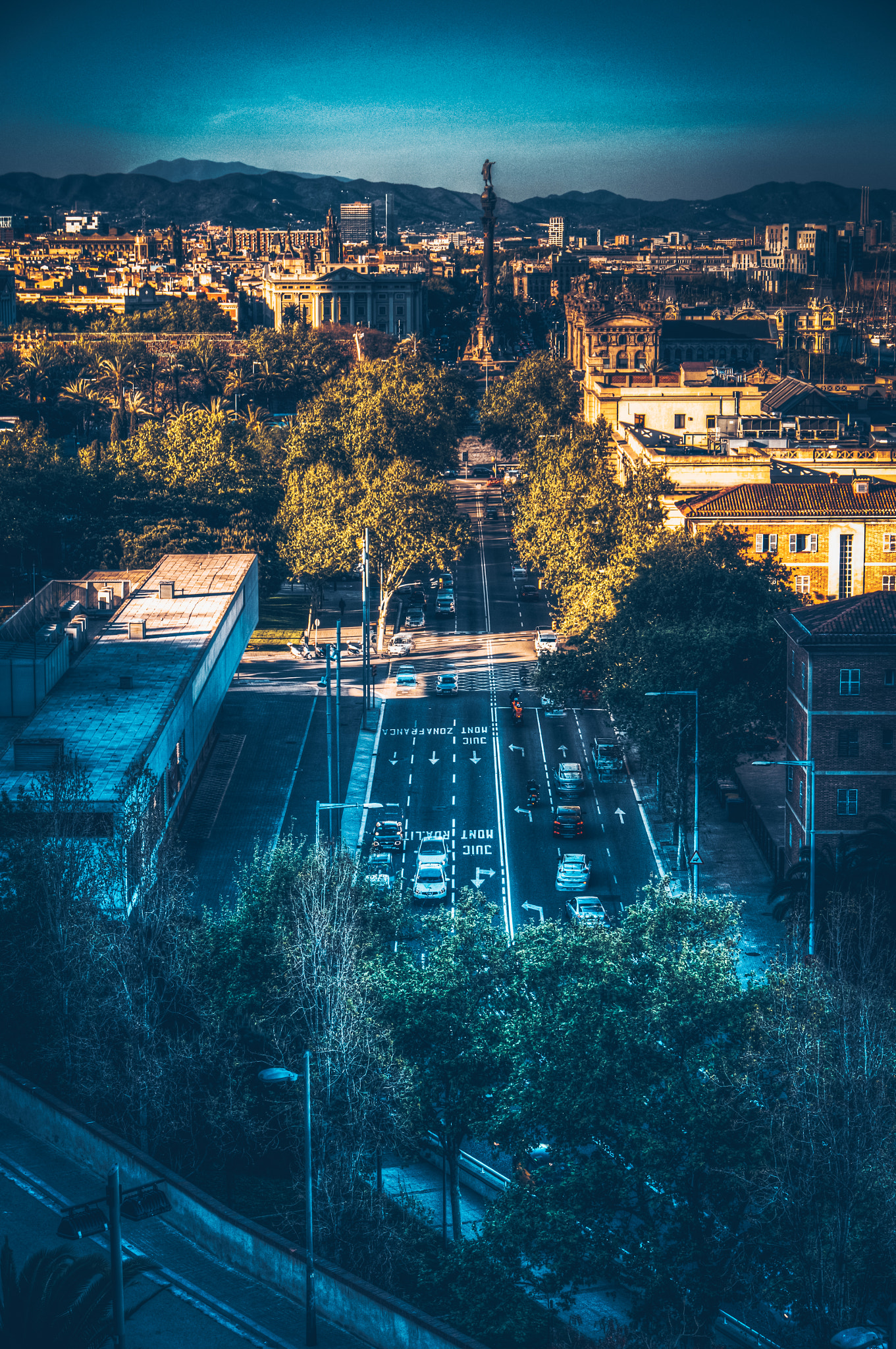 Sony Alpha NEX-3N sample photo. Over barcelona photography