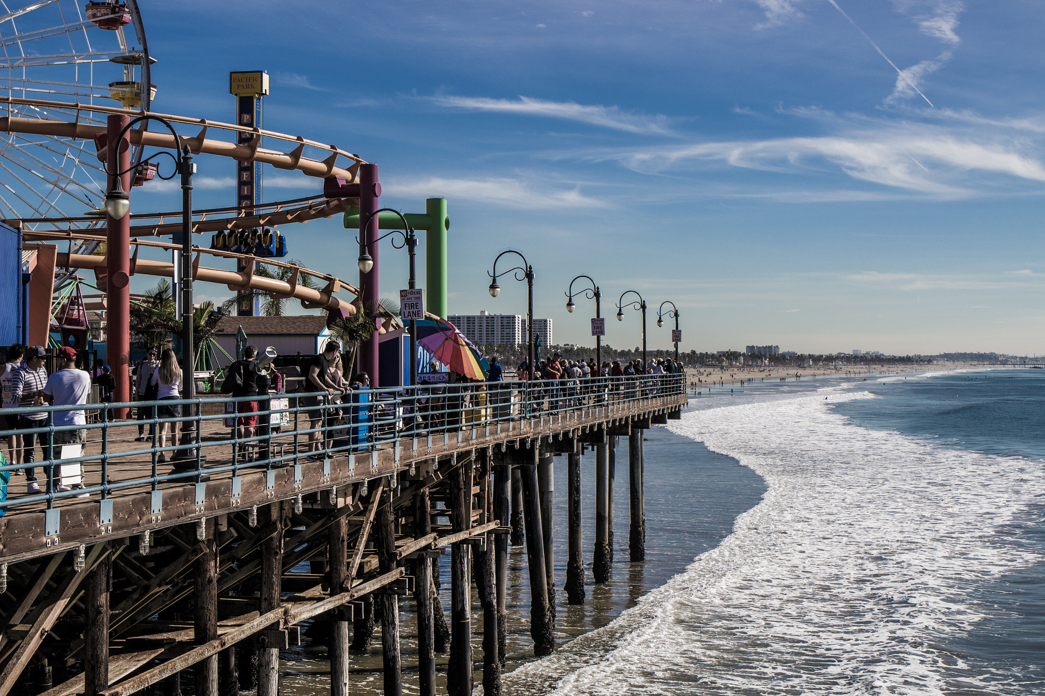 Canon EF 35mm F2 IS USM sample photo. Pier time photography