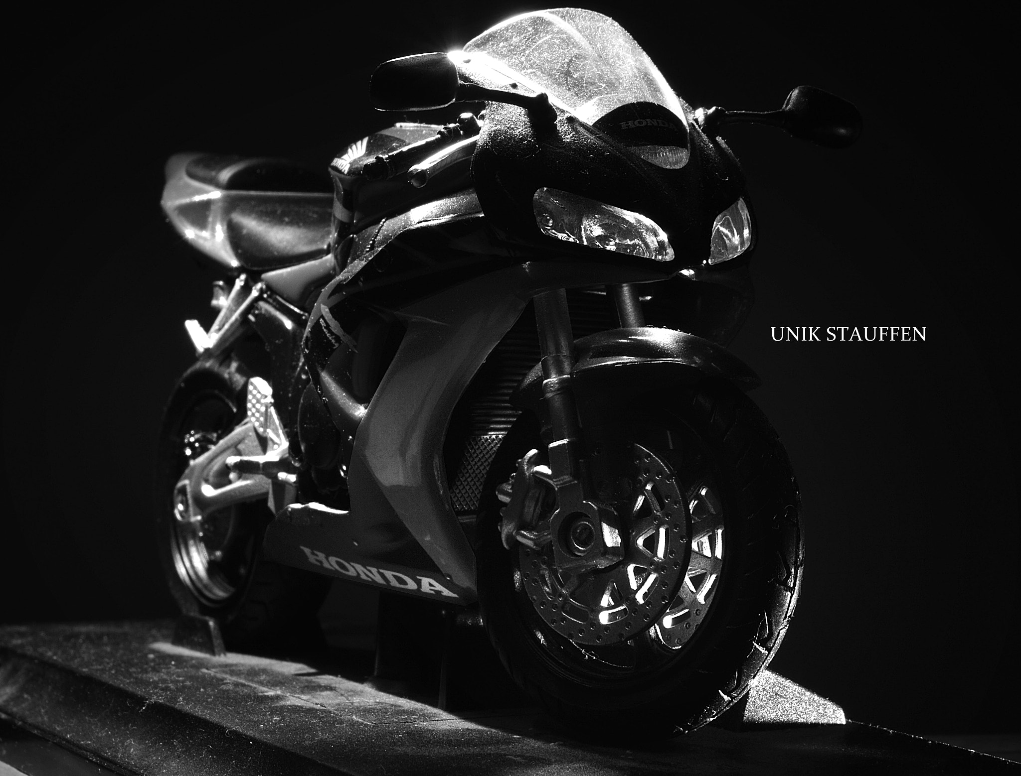 Nikon D3200 + AF Zoom-Nikkor 35-70mm f/2.8 sample photo. Honda cbr 1 photography