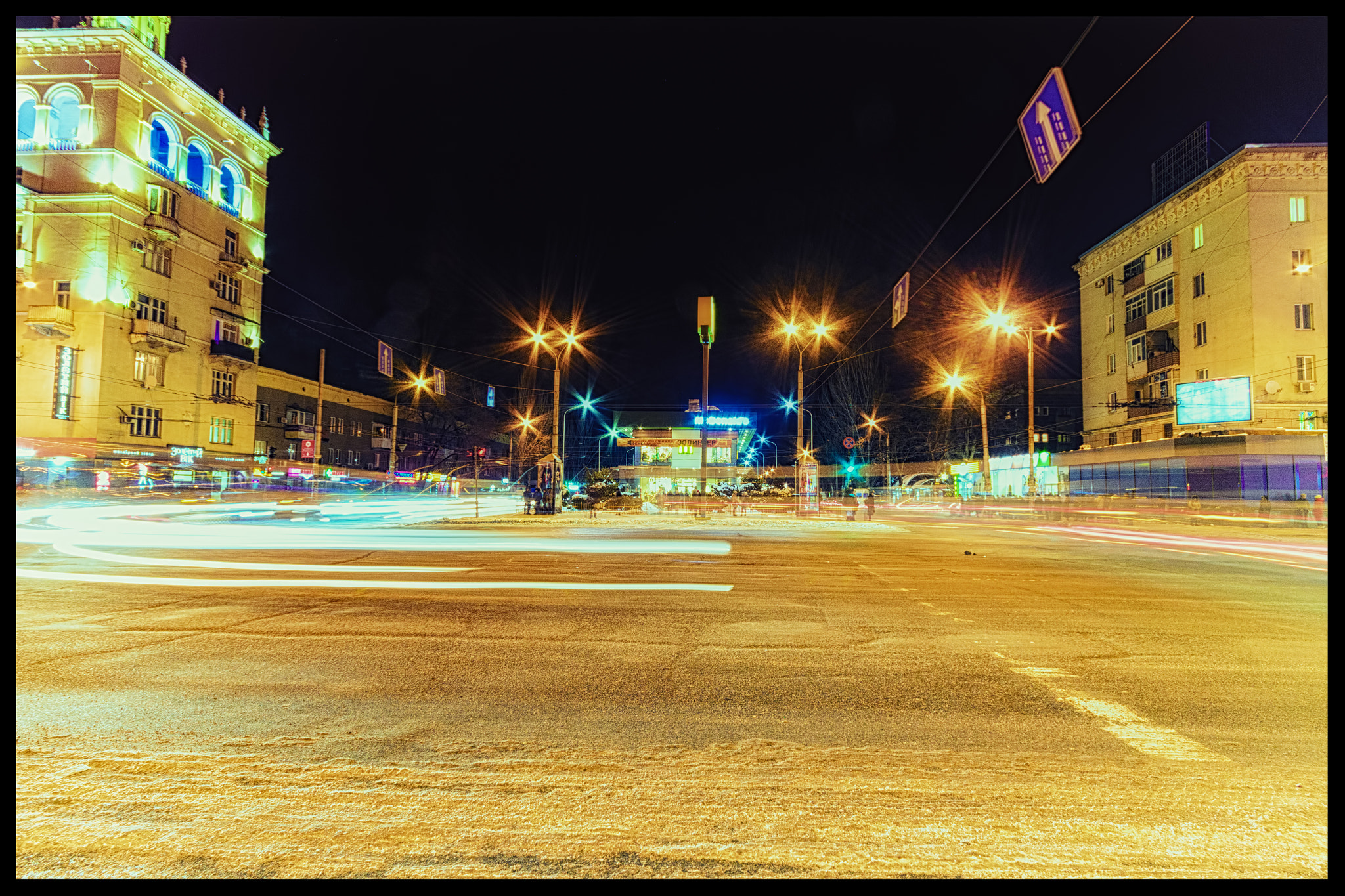 Canon EOS 650D (EOS Rebel T4i / EOS Kiss X6i) + Sigma 10-20mm F4-5.6 EX DC HSM sample photo. The heart of the city №2 photography