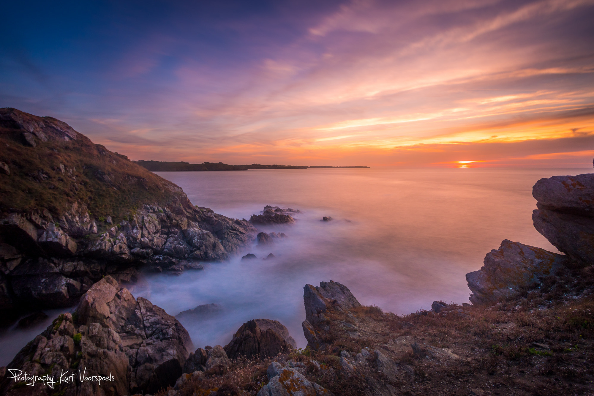 Nikon D5500 sample photo. Between the rocks photography