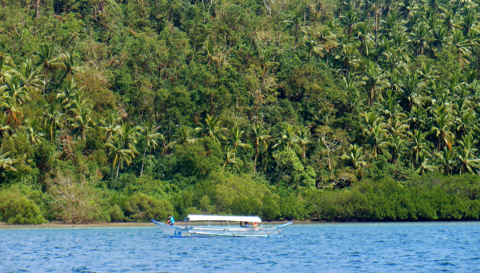 Nikon Coolpix S6200 sample photo. One of the tropical islands of the philippines photography