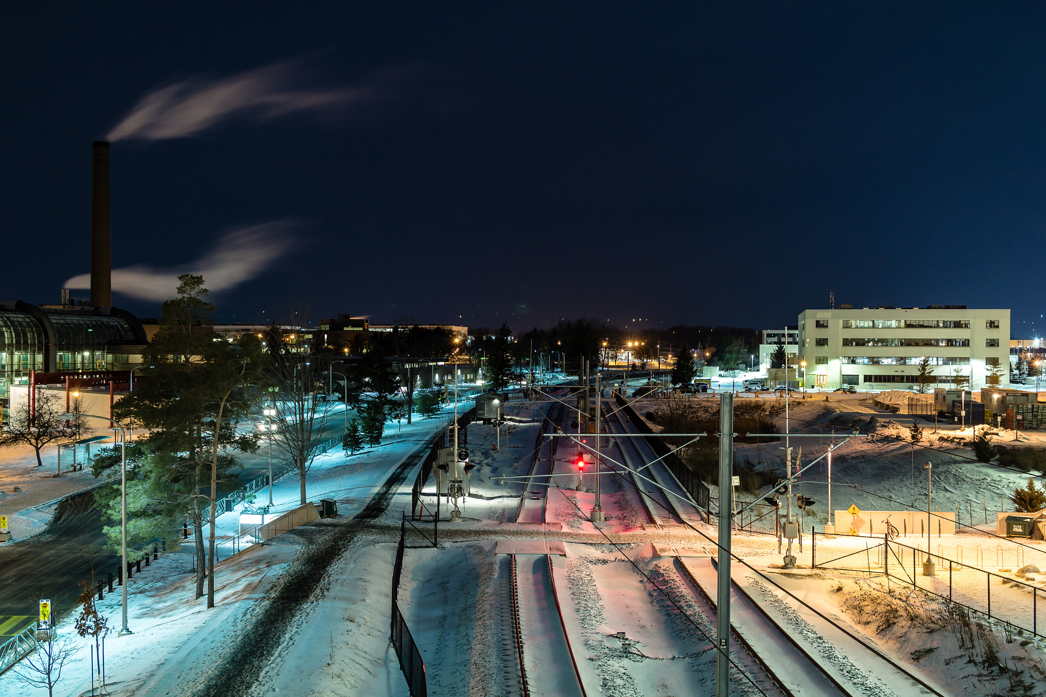 Canon EOS 100D (EOS Rebel SL1 / EOS Kiss X7) sample photo. Snowy tracks photography