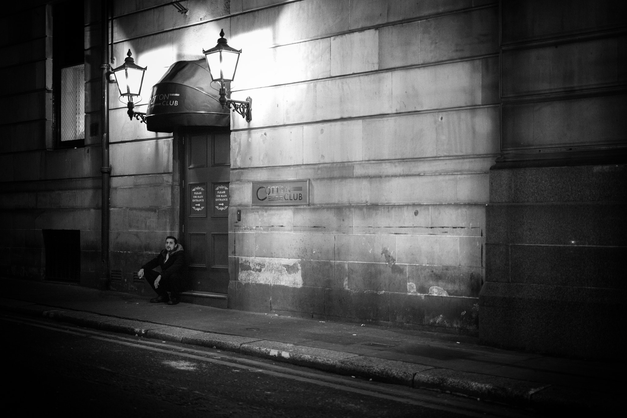 Leica APO-Summicron-M 50mm F2 ASPH sample photo. Dark knight photography