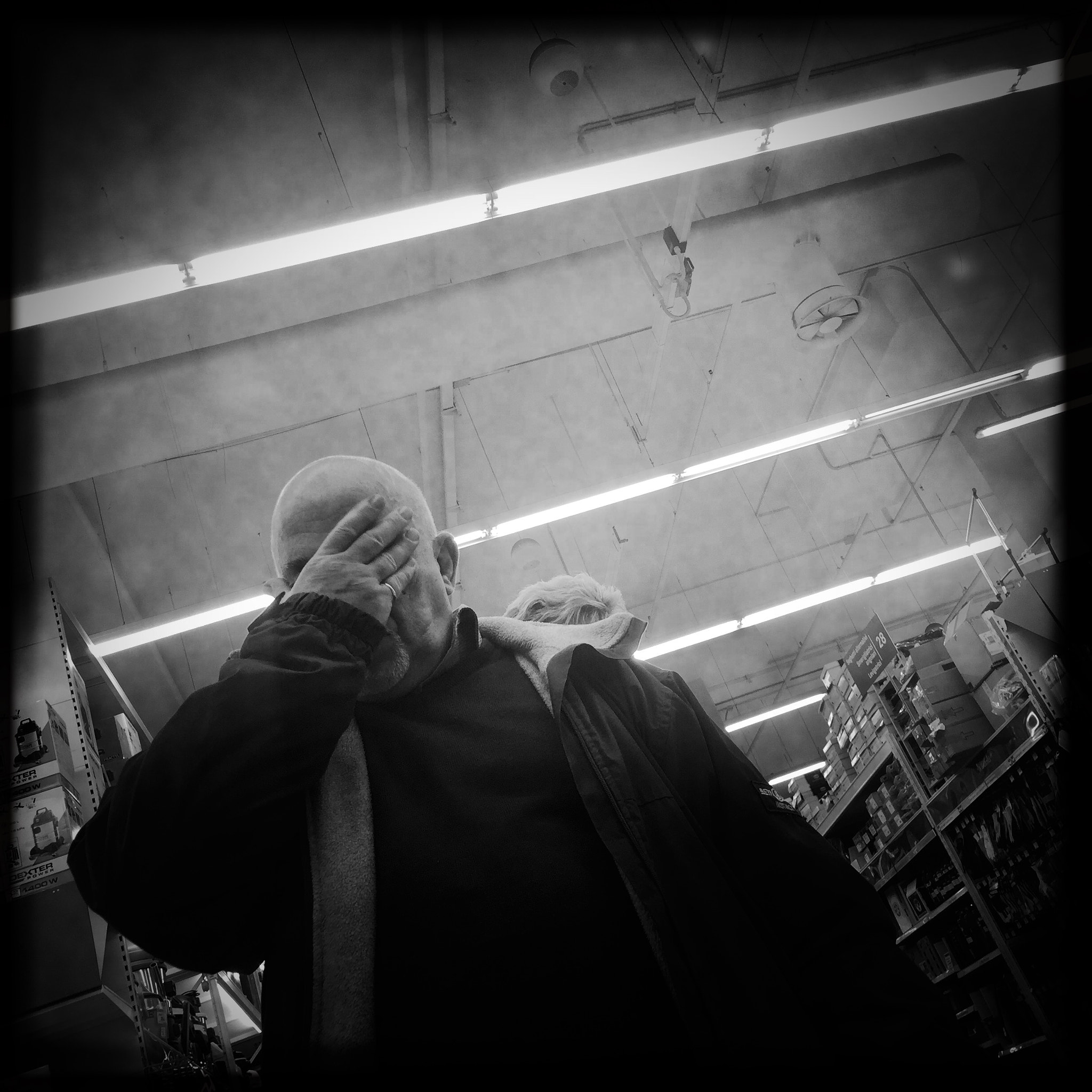 Hipstamatic 331 sample photo. Hipstamatic project #084 photography