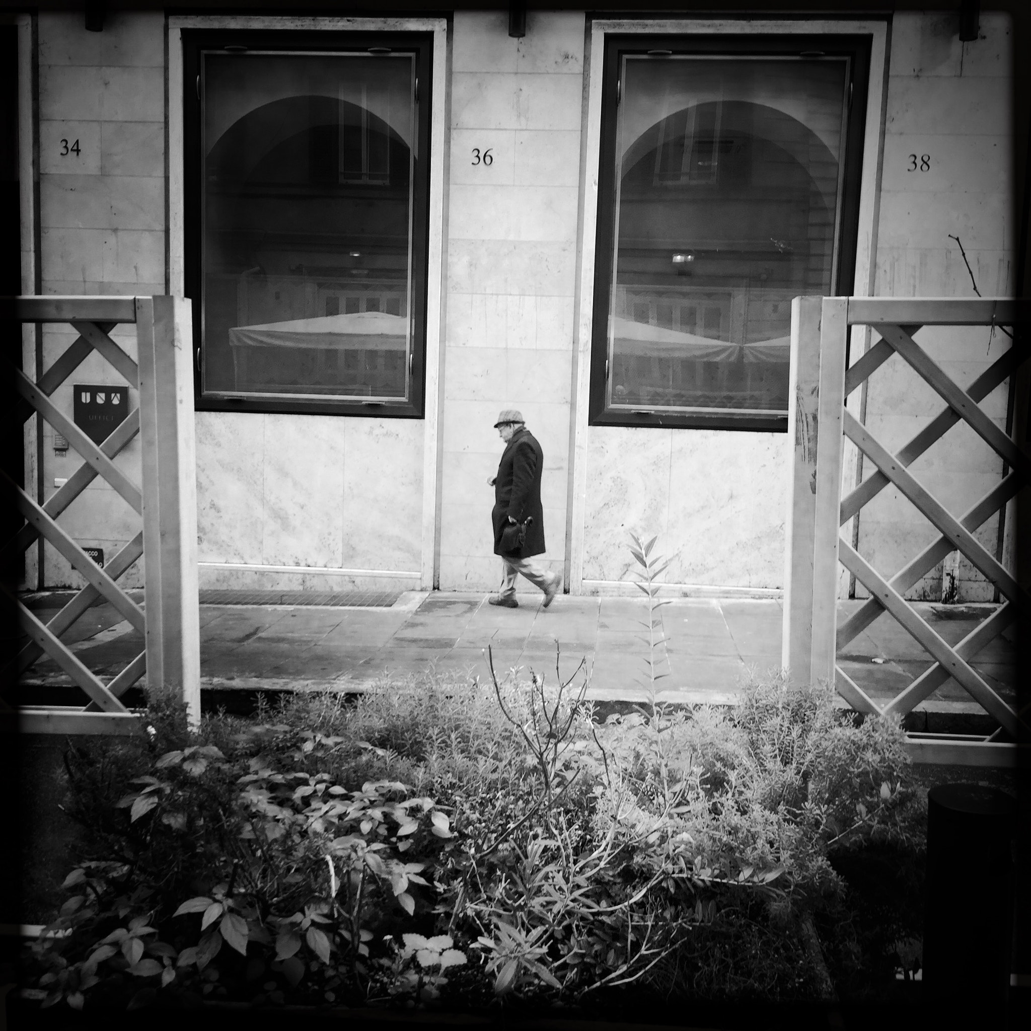 Hipstamatic 331 sample photo. Hipstamatic project #085 photography