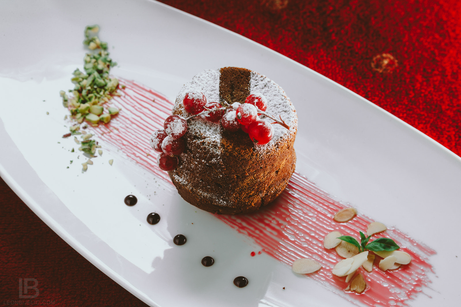 Canon EOS-1D X sample photo. Eat me photography