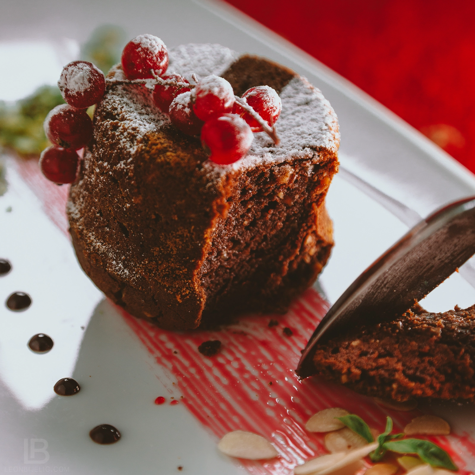 Canon EOS-1D X sample photo. Eat me photography