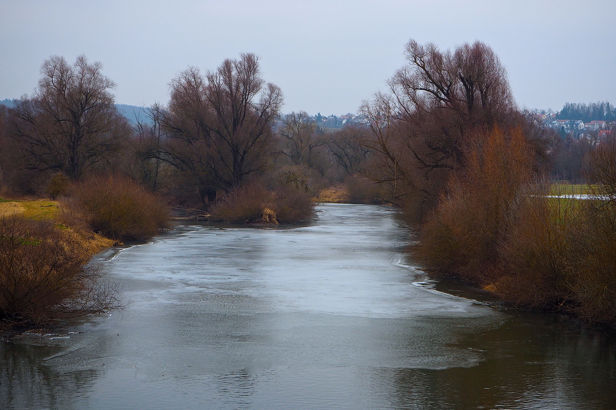 Olympus OM-D E-M5 II sample photo. Winter danube photography
