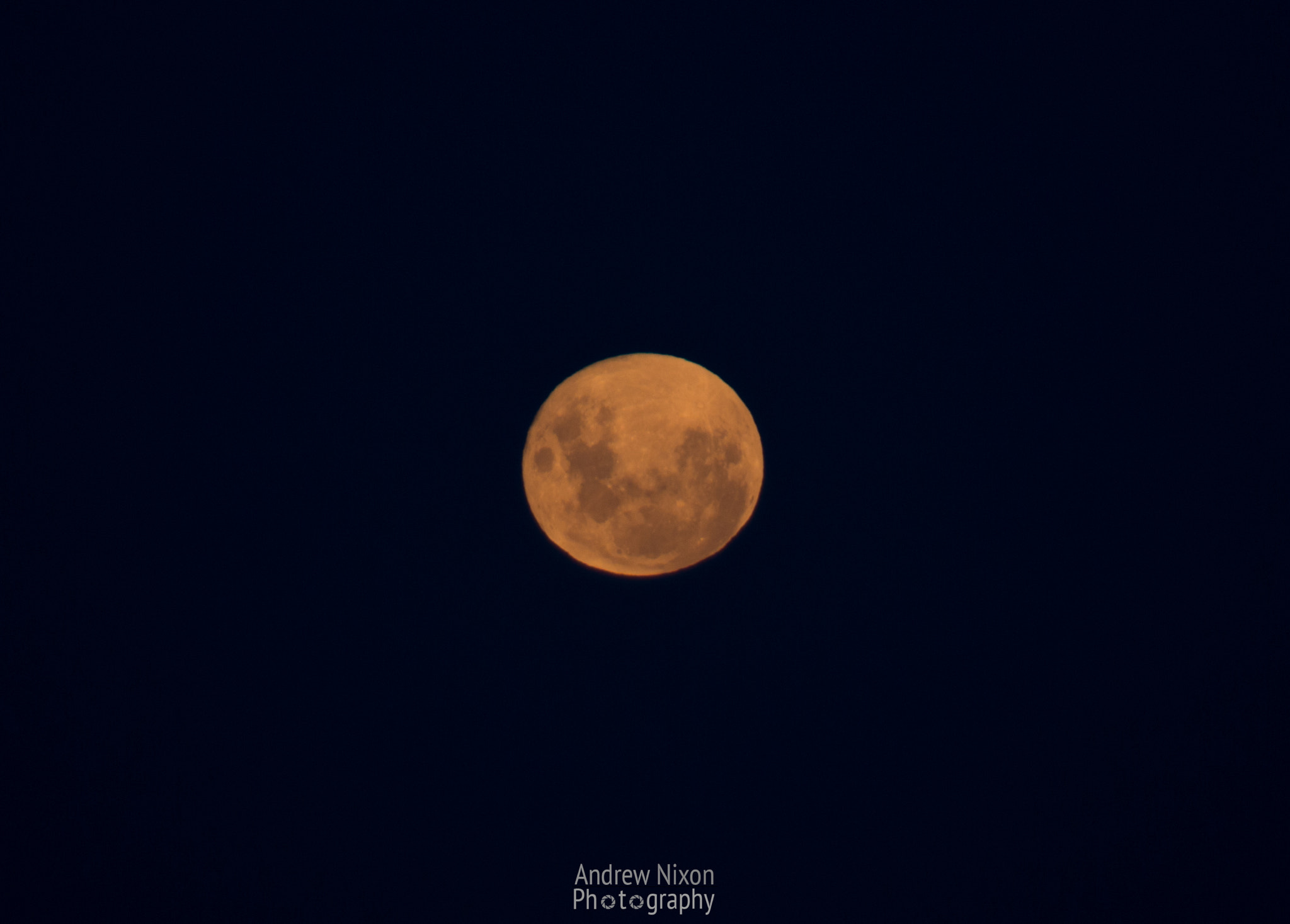 Canon EOS 70D + Tamron SP 70-300mm F4-5.6 Di VC USD sample photo. Blood moon photography