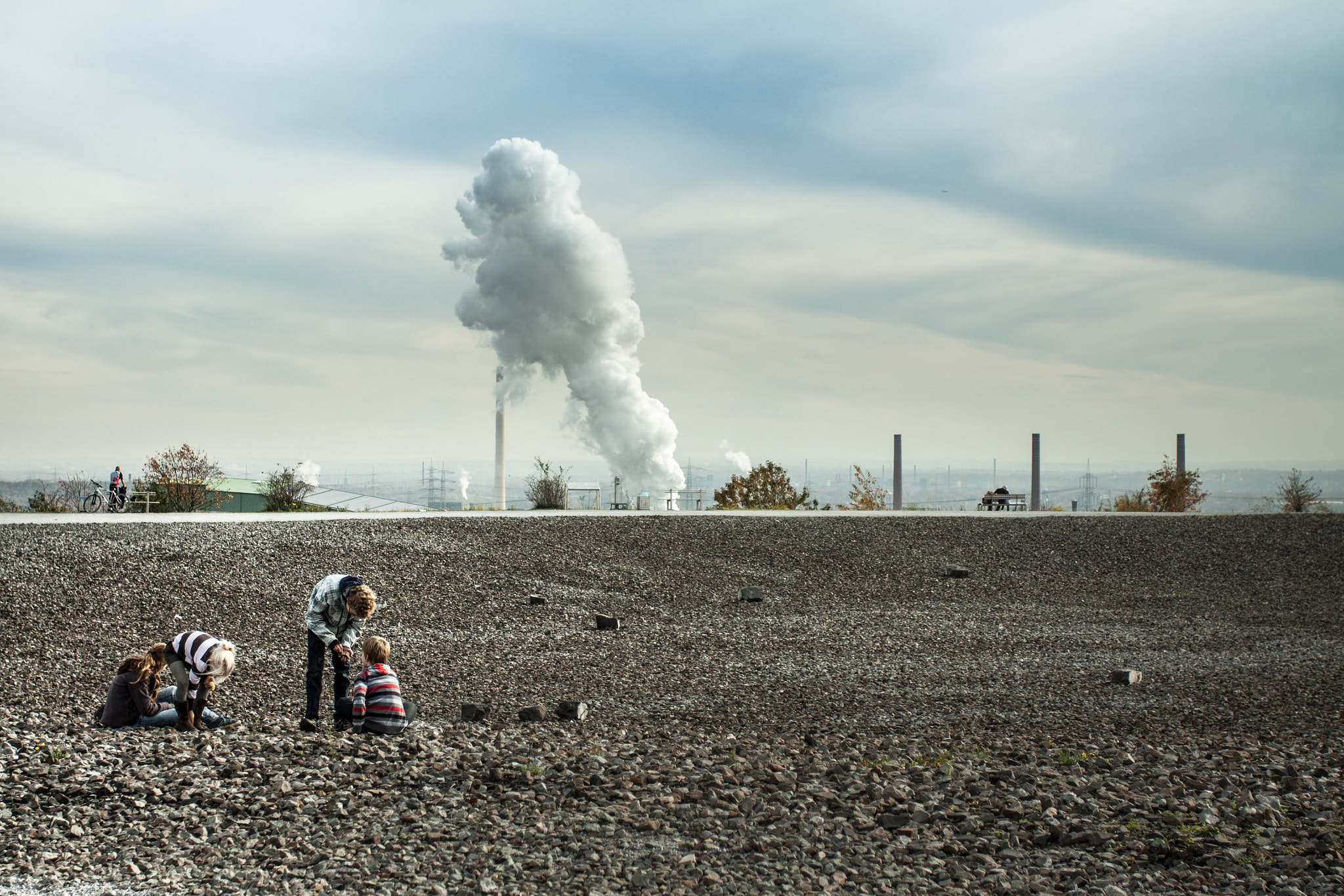 Canon EOS 50D + Canon EF 17-40mm F4L USM sample photo. Playground photography