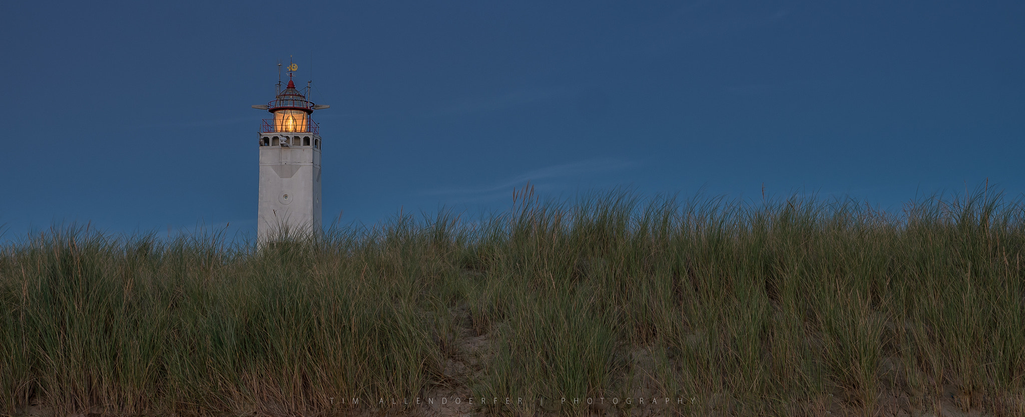 Panasonic Lumix G X Vario 12-35mm F2.8 ASPH Power OIS sample photo. Guide photography