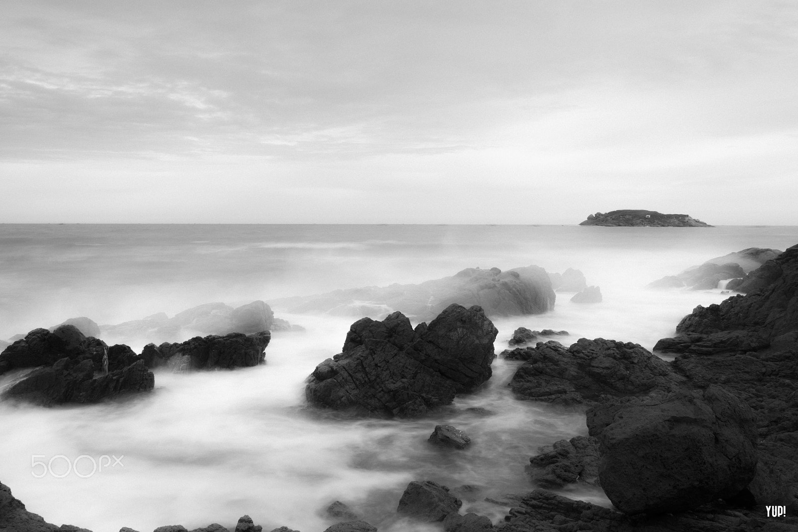 Sony a7 II + Sony Distagon T* FE 35mm F1.4 ZA sample photo. Yup - seascape photography