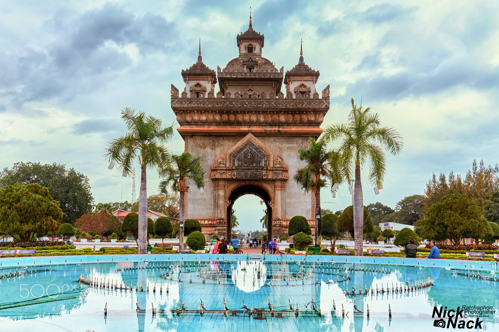 Canon EF 16-35mm F2.8L USM sample photo. Journey in lao , asia photography