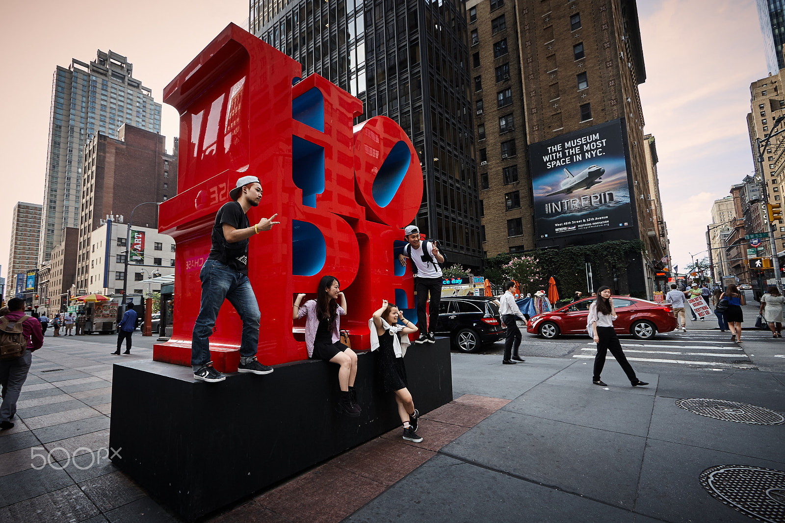 Canon EF-S 10-22mm F3.5-4.5 USM sample photo. 7th  avenue photography