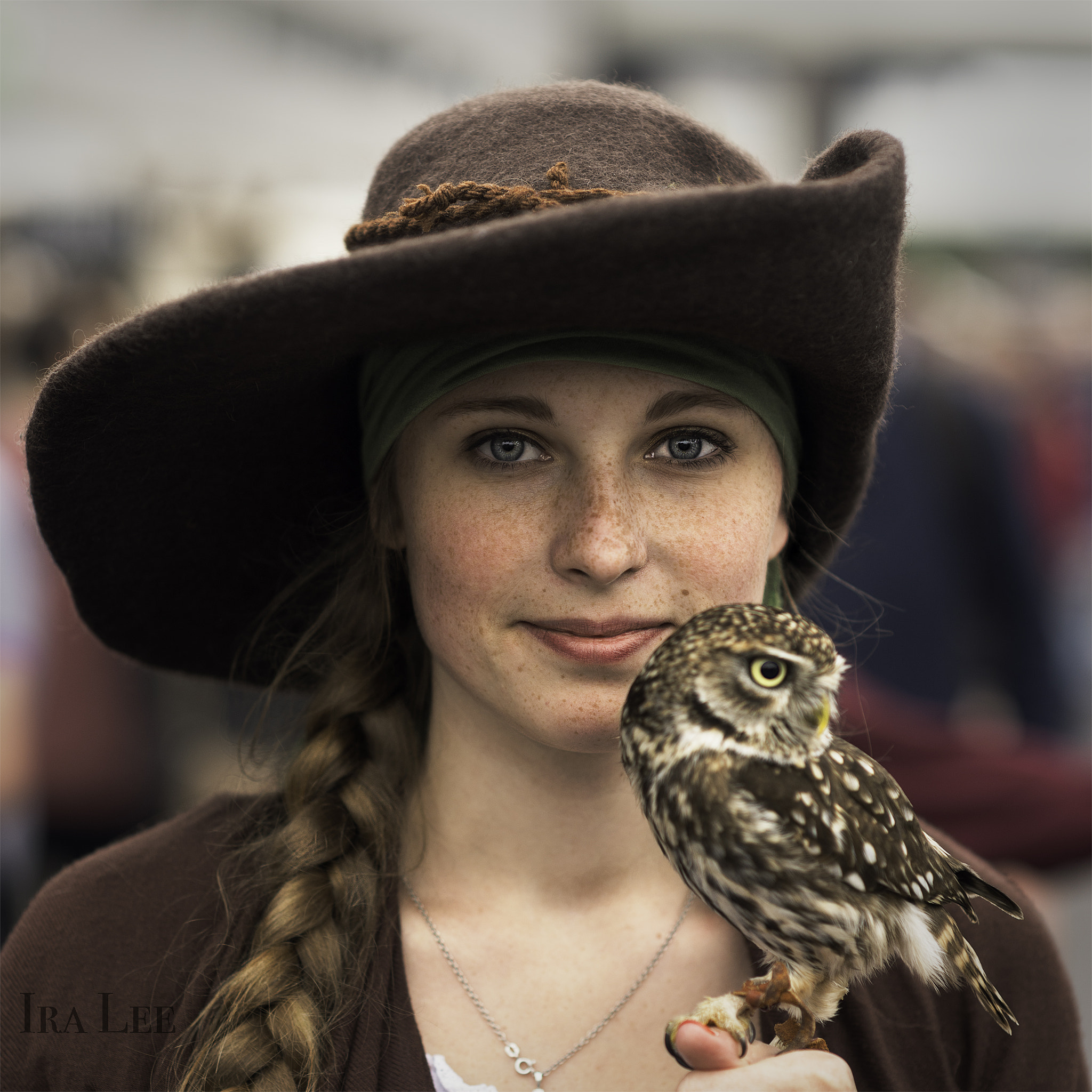 Nikon D800 + Sigma 85mm F1.4 EX DG HSM sample photo. Falconer photography