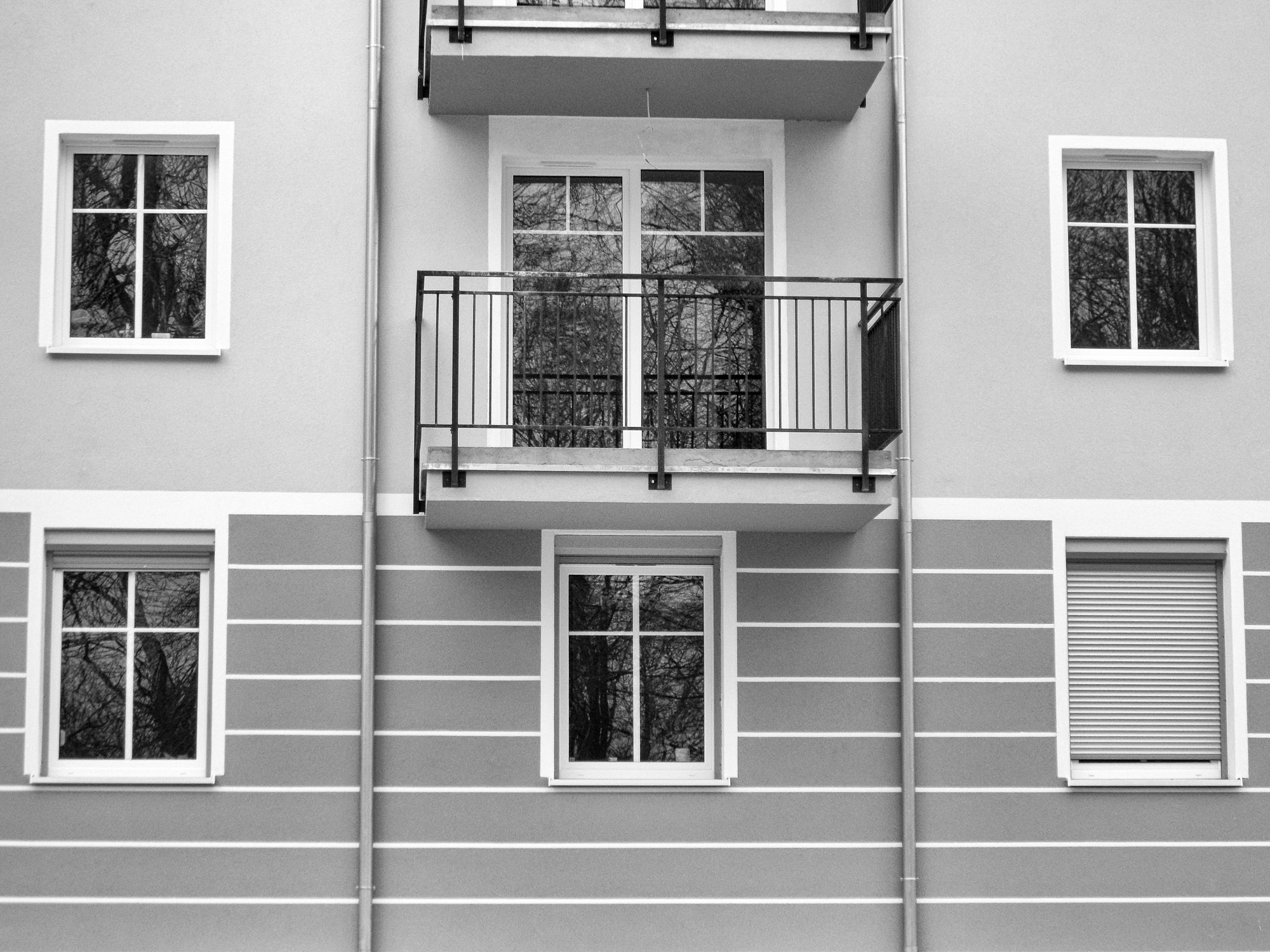 Samsung WB600 / VLUU WB600 /  WB610 sample photo. Shapes around me photography
