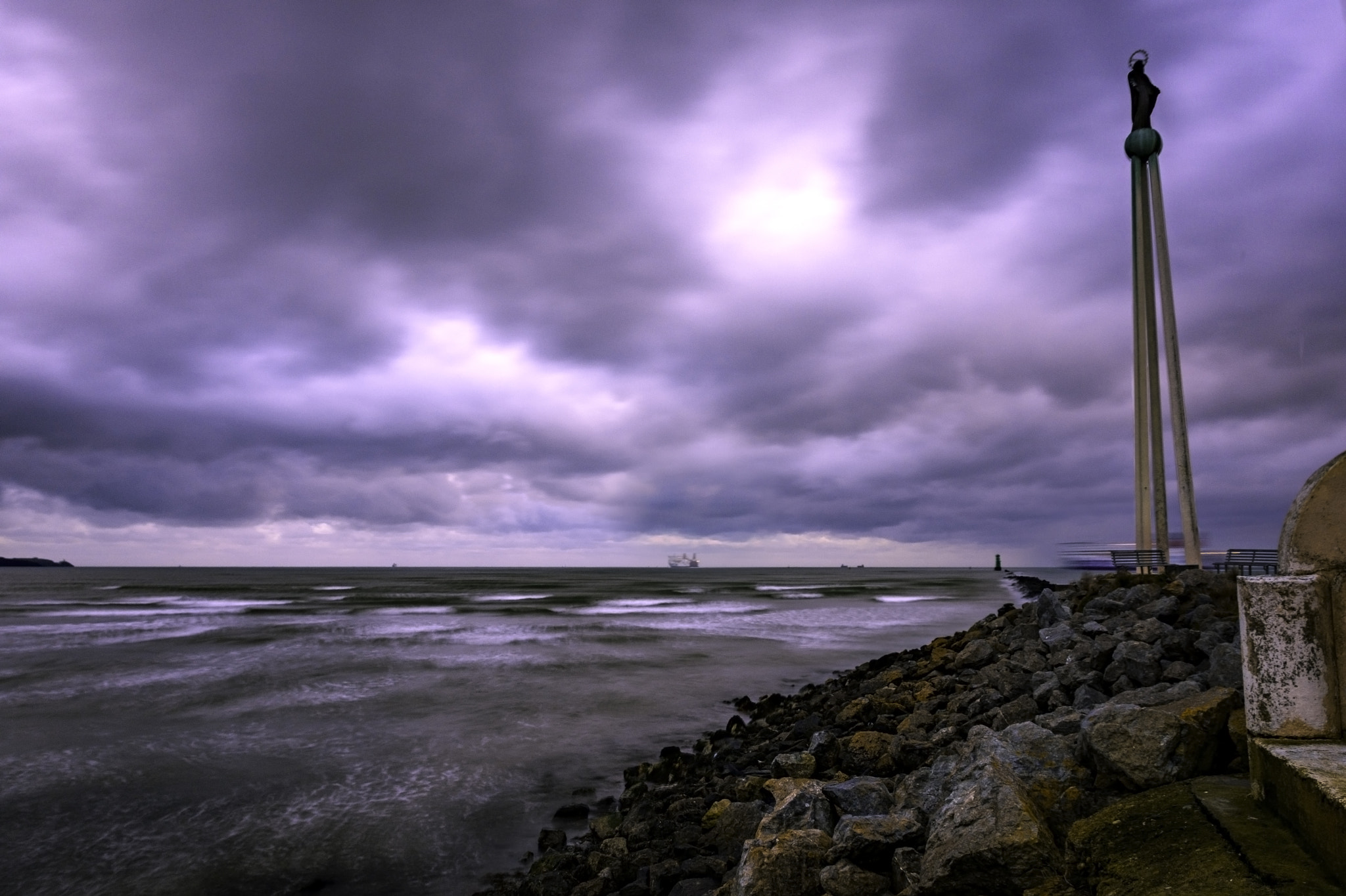 Nikon D7200 sample photo. Clontarf landscape of "our lady of dublin" " photography