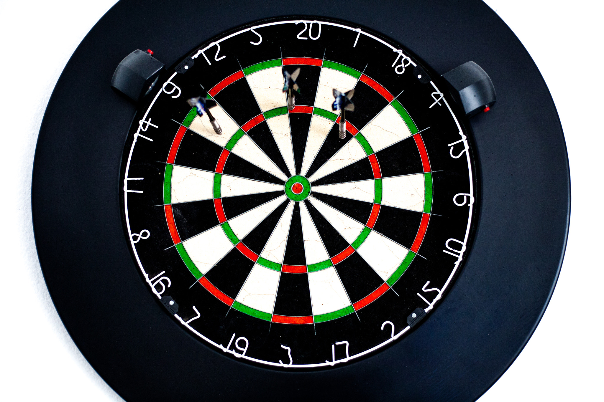 Canon EOS 5D + Canon EF 50mm F1.8 STM sample photo. Dart board photography