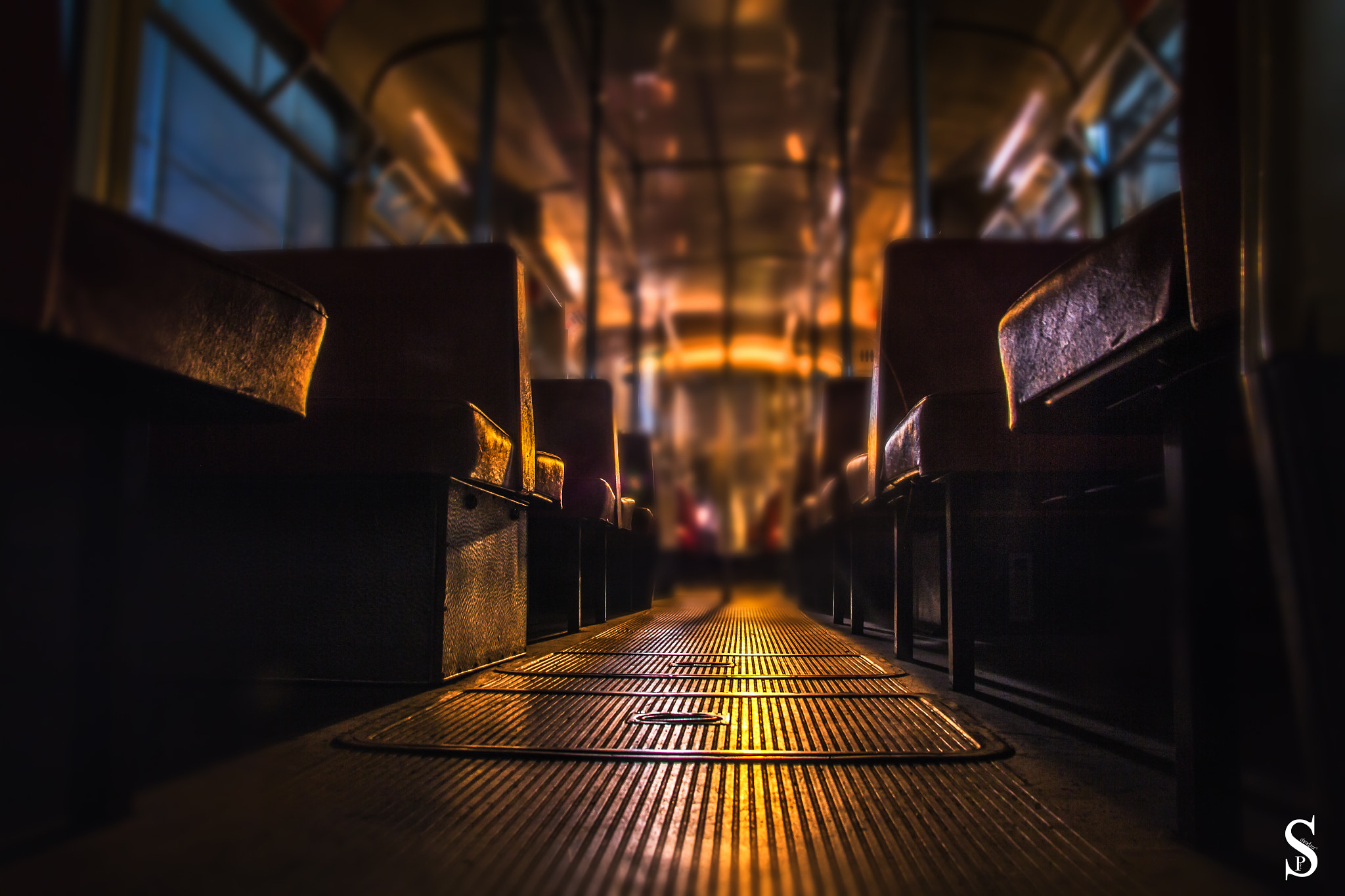 Sigma 17-70mm F2.8-4 DC Macro OS HSM sample photo. Subway photography