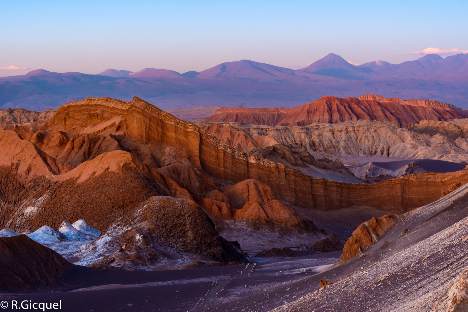 Nikon AF-S Nikkor 70-200mm F4G ED VR sample photo. Valle de la luna photography