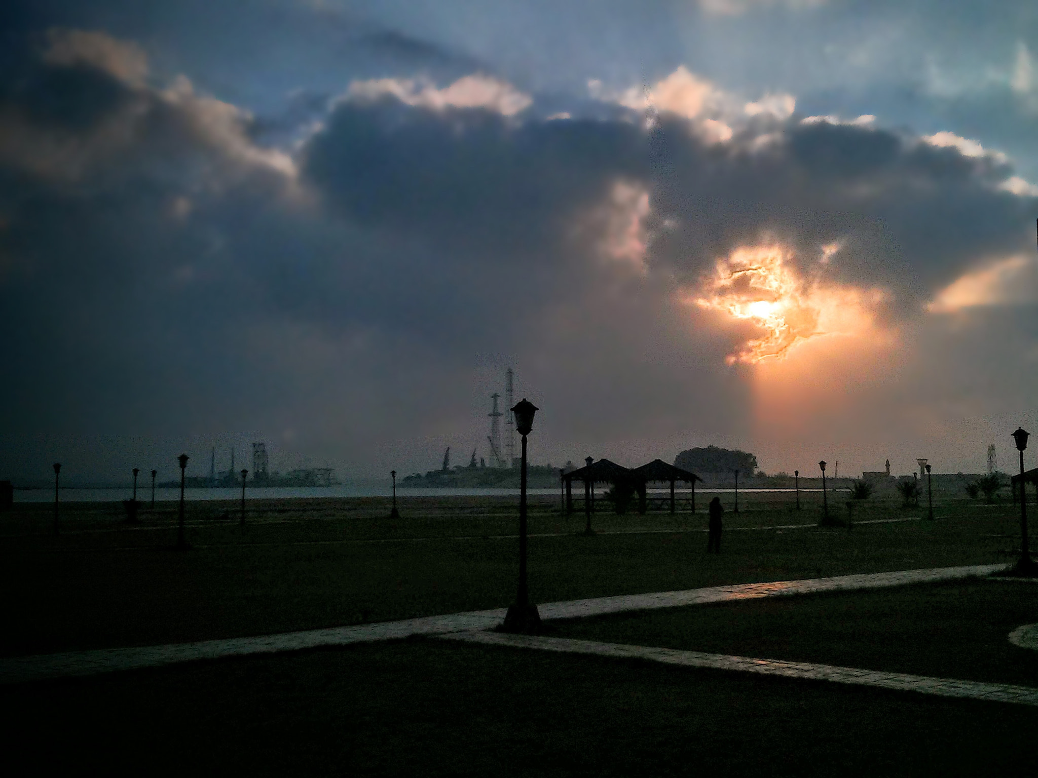 LG Nexus 4 sample photo. Sunrise photography