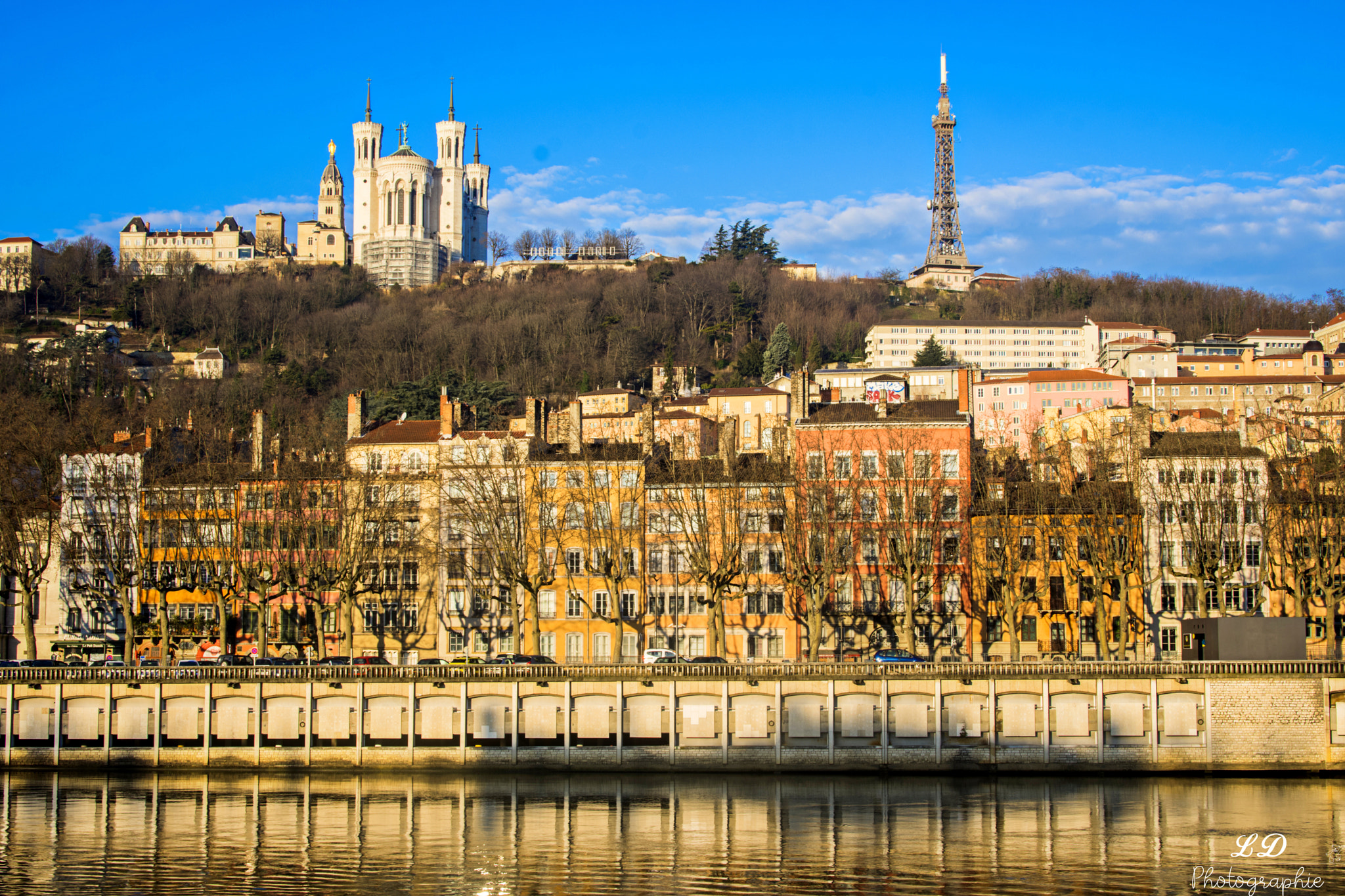 Sigma 28-300mm F3.5-6.3 DG Macro sample photo. Fourviere photography
