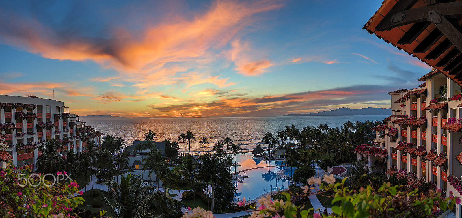 Sony FE 28mm F2 sample photo. View from room 729 photography